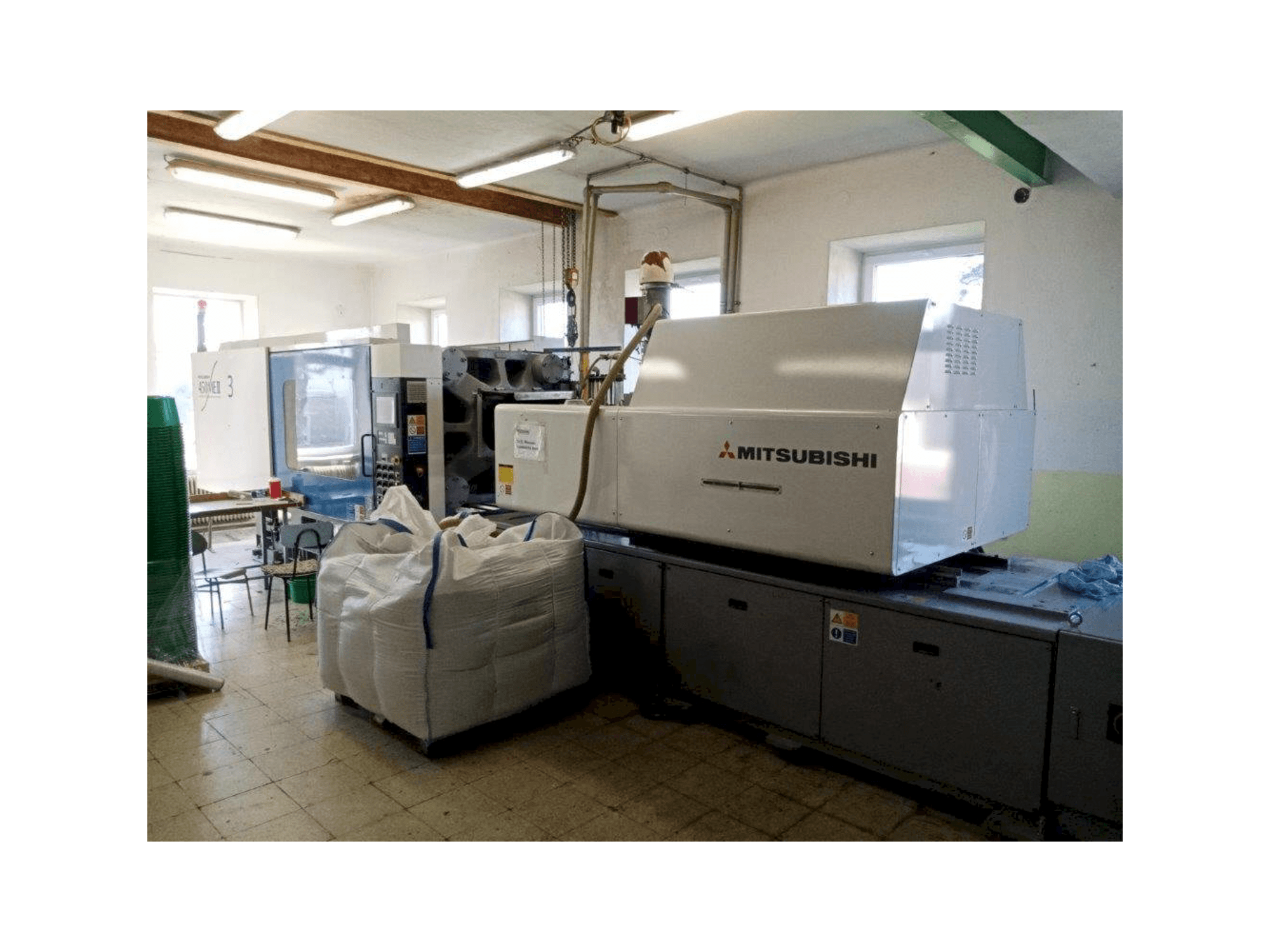 Makine Mitsubishi 450 ME II-70 - Önden görünüm