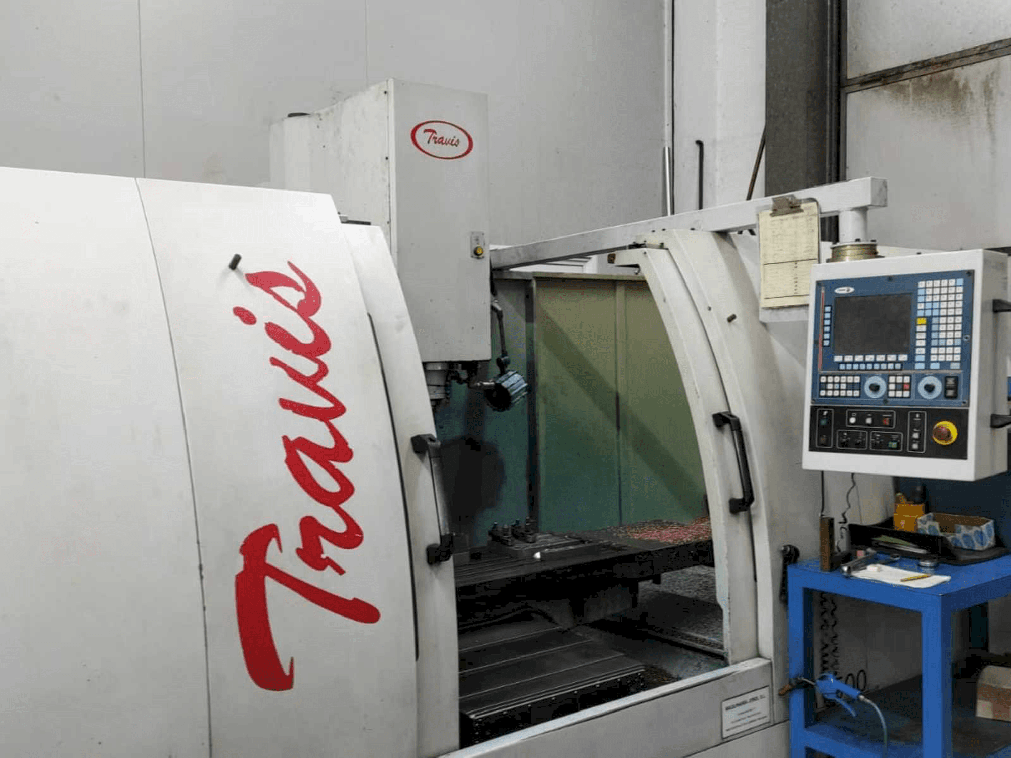 Makine Travis M7/M-1500 - Önden görünüm