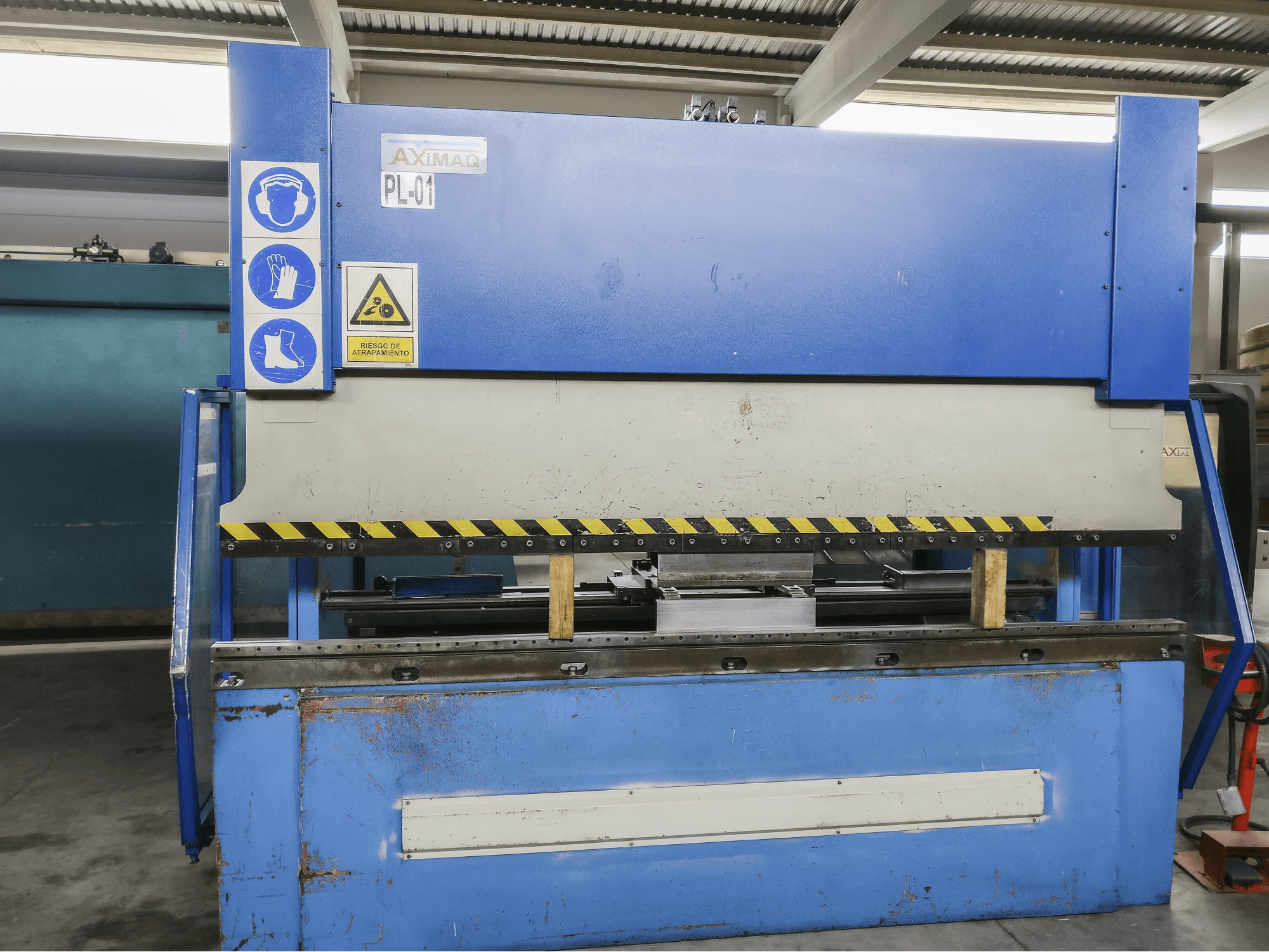 Makine Axial - Önden görünüm PHSB 123