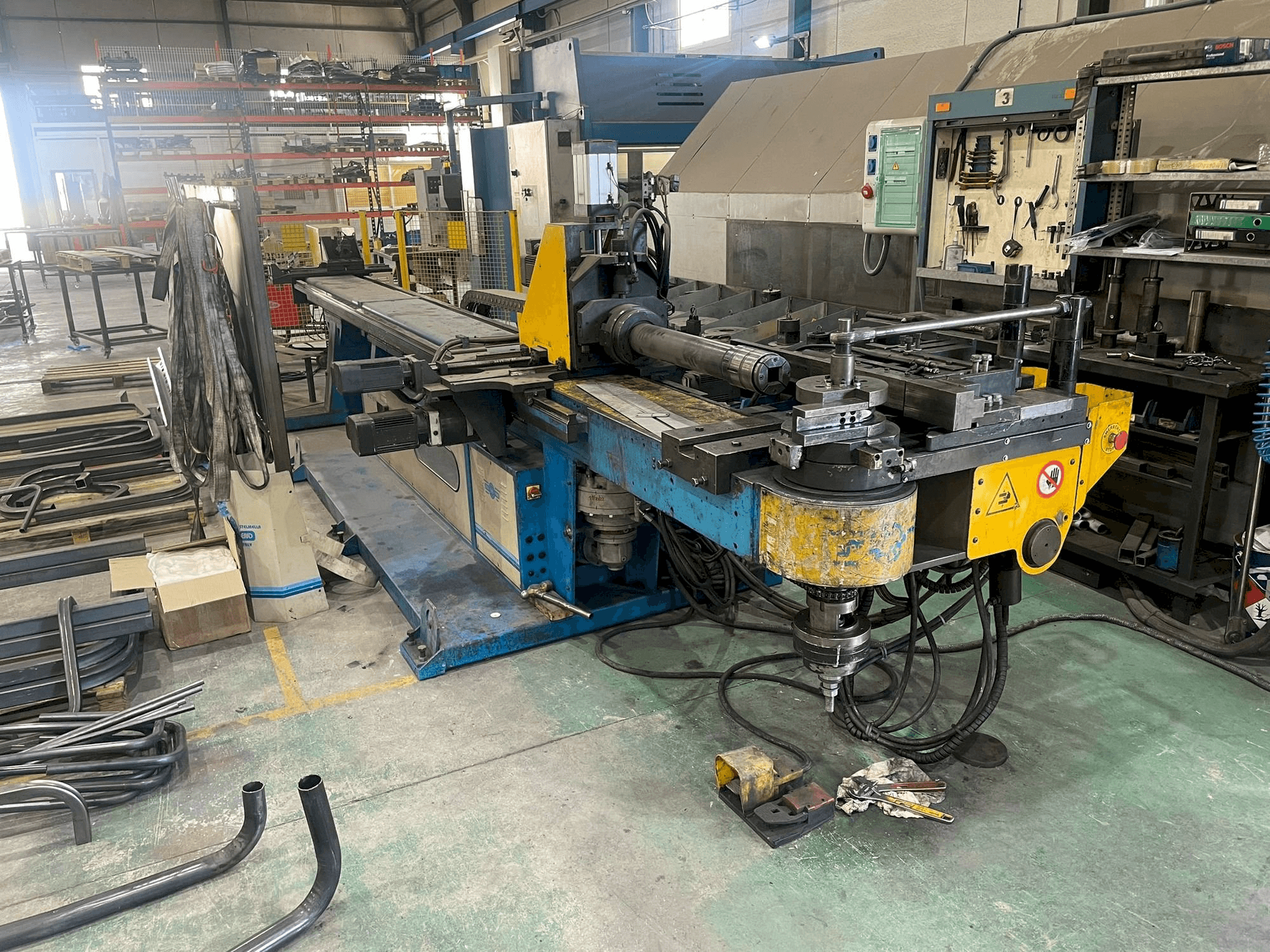 Makine STAR-BEND STAR 800 CN6/GEN/L - Önden görünüm