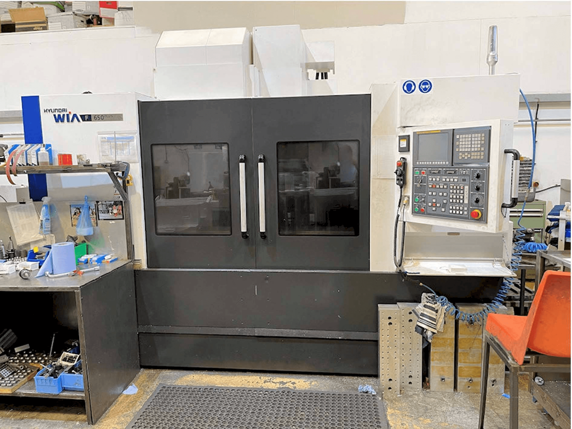 Makine Hyundai Wia F650 PLUS - Önden görünüm