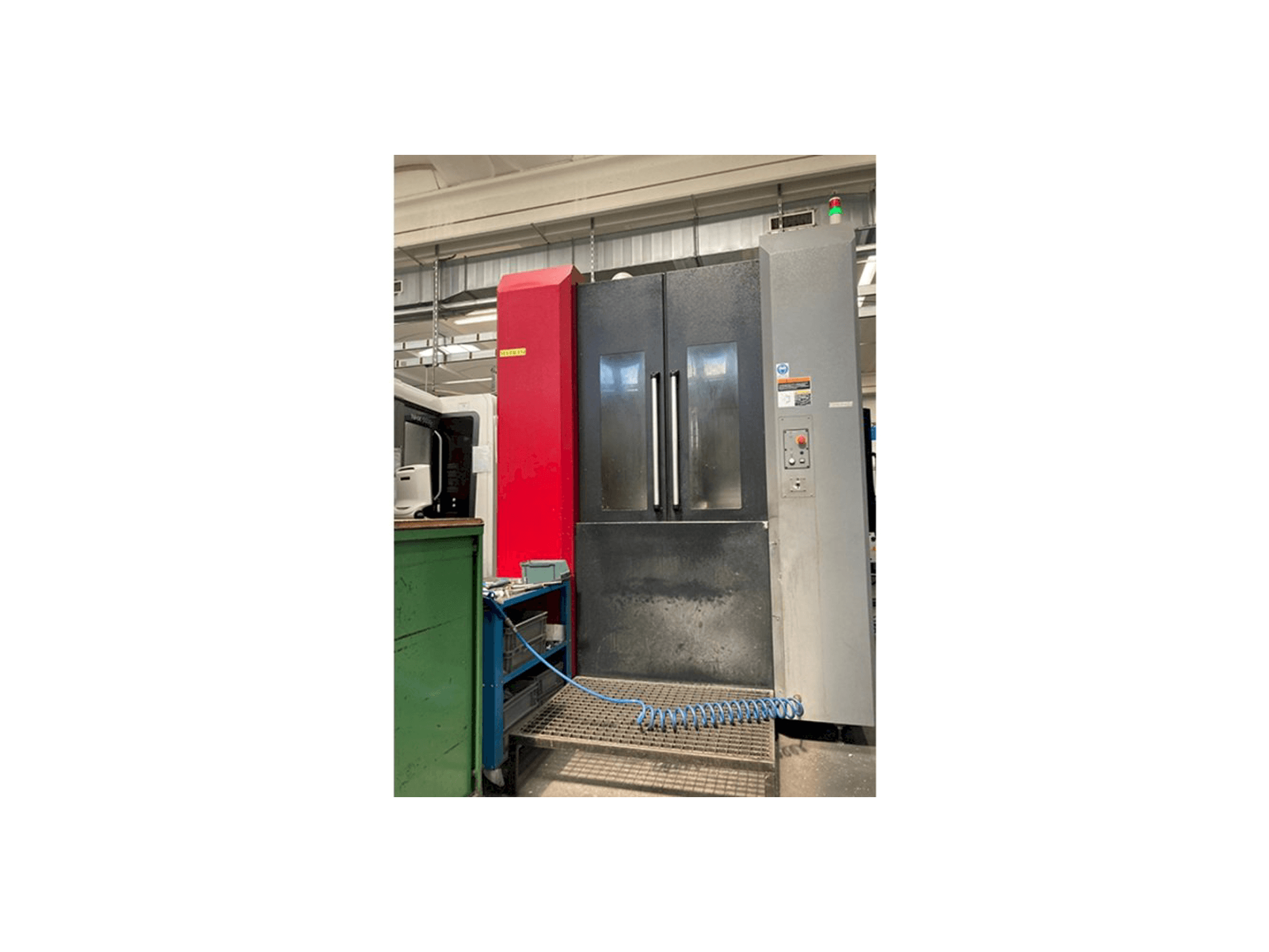 Makine OKK HMC 500 - Önden görünüm