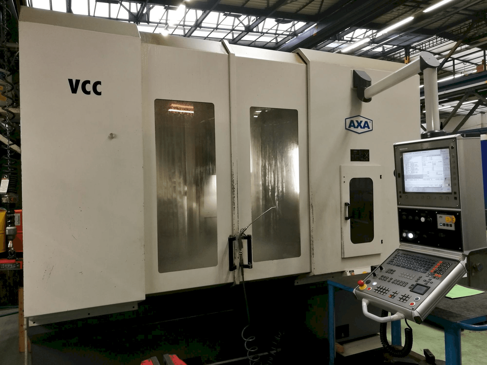 Makine AXA VCC 1200 - Önden görünüm
