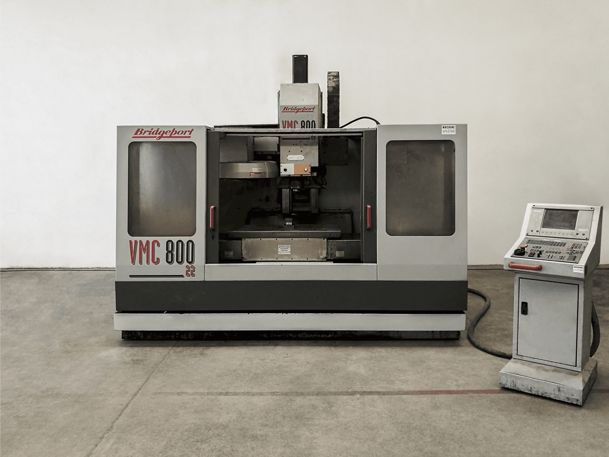 Makine Bridgeport - Önden görünüm VMC 800.22