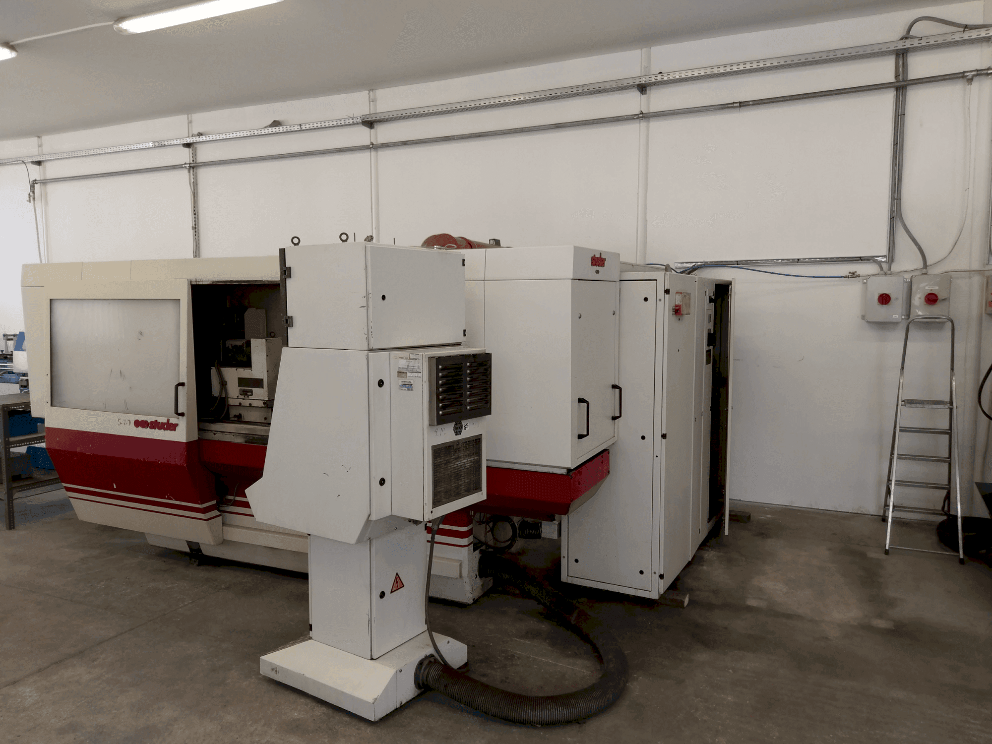 Makine STUDER S40 - Önden görünüm