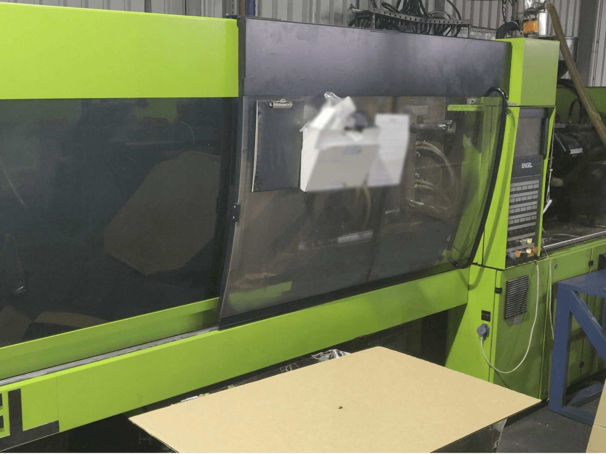 Makine ENGEL Victory 1050/220 Tech - Önden görünüm