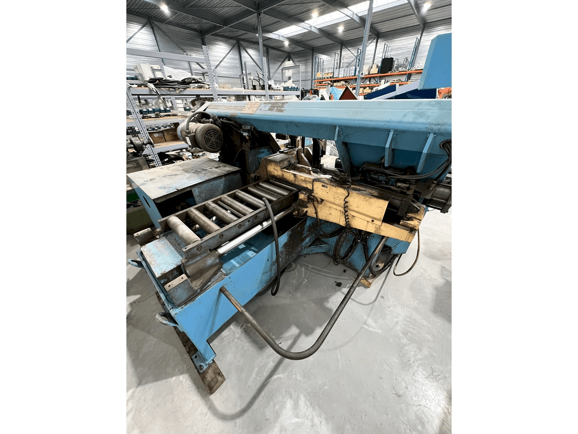 Makine DoALL 3300NC - Önden görünüm