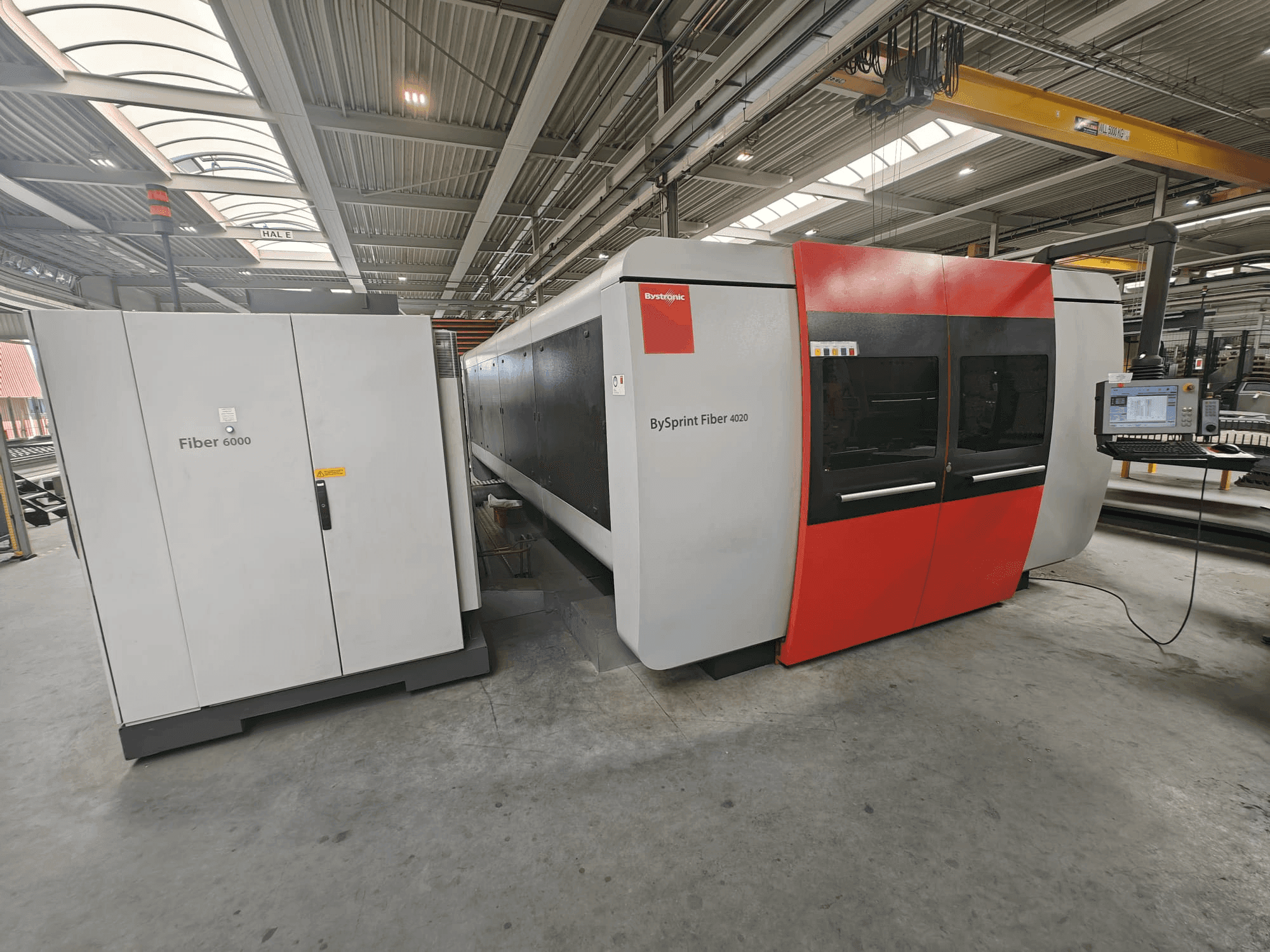 Makine Bystronic BySprint Fiber 4020 + ByTrans Extended 4020 - Önden görünüm