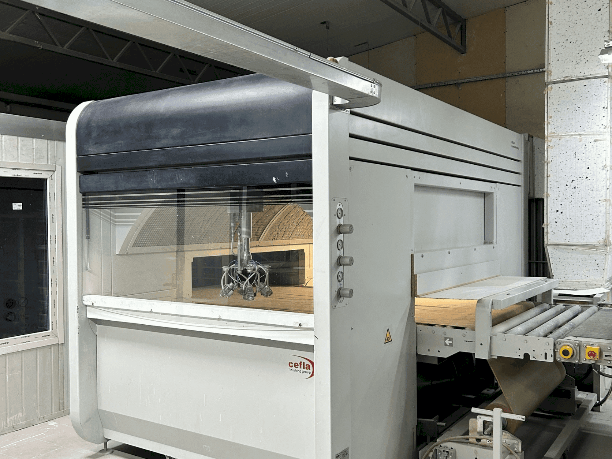 Makine CEFLA MITO K - Sağdan görünüm