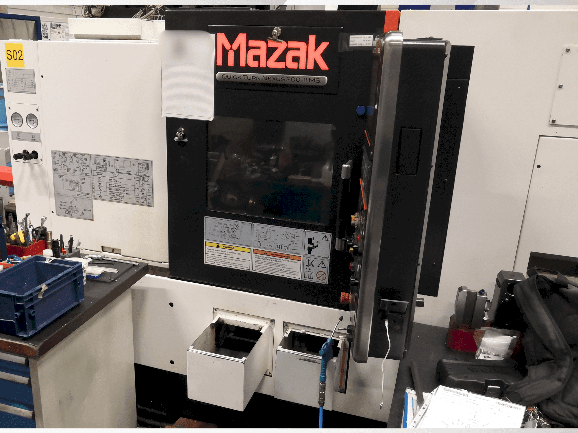 Makine Mazak Quickturn Nexus 200-II MS - Önden görünüm