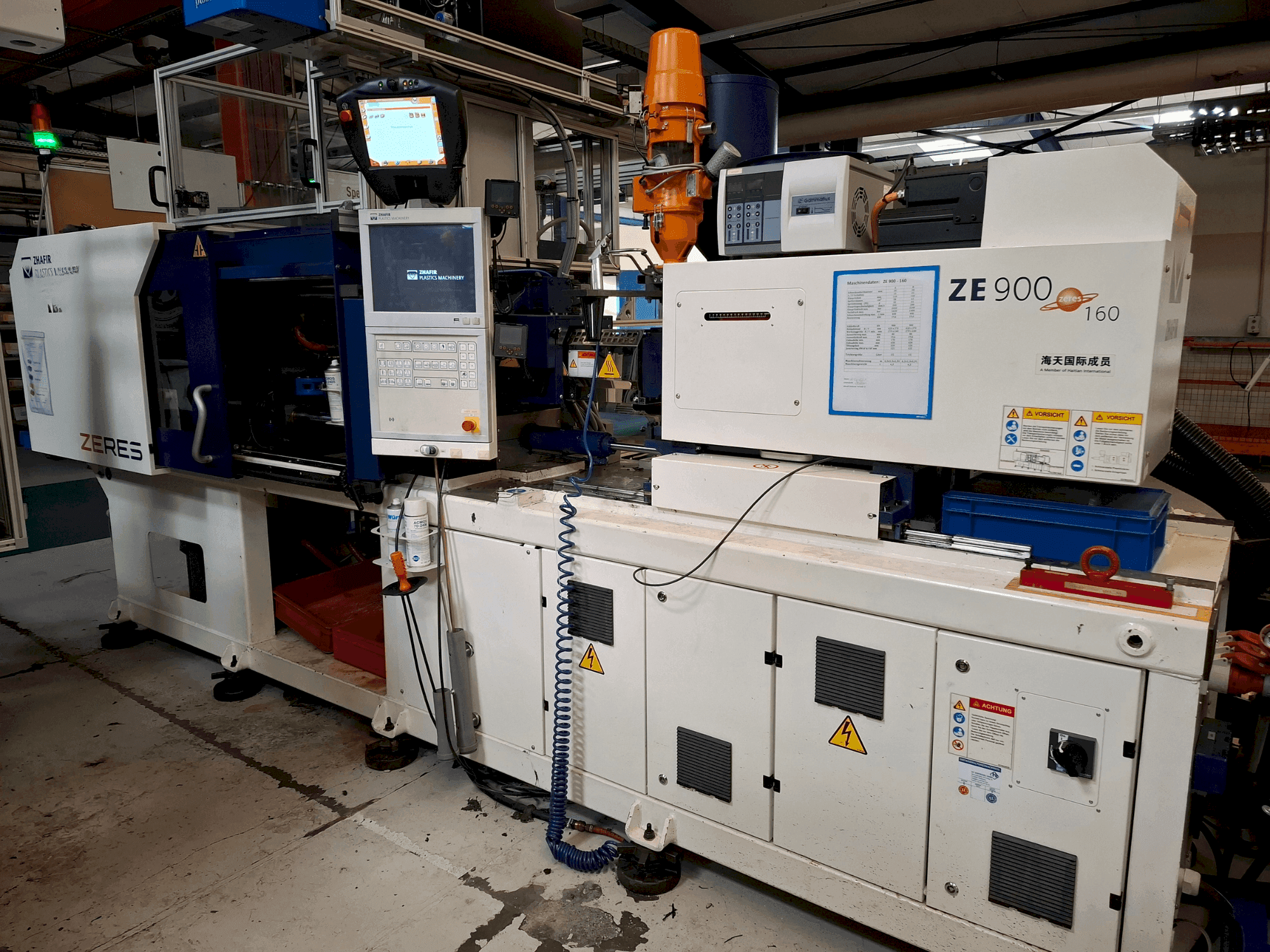 Makine HAITIAN ZHAFIR Zeres 900/160 - Önden görünüm