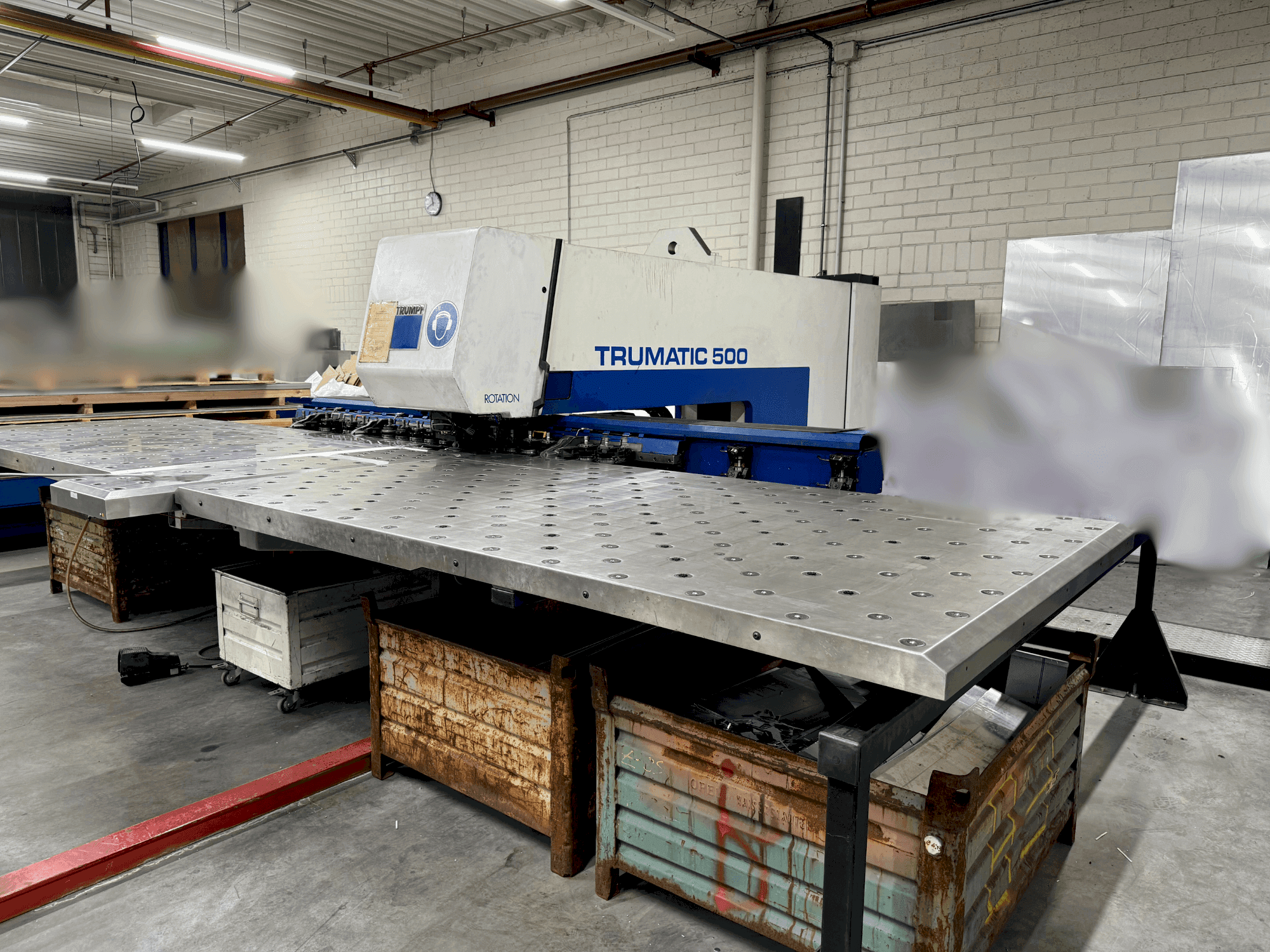 Makine TRUMPF TRUMATIC 500 - Önden görünüm