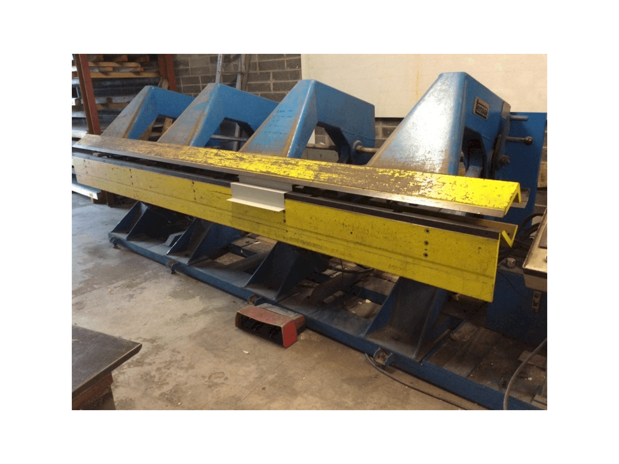 Makine Tensol P200-4 - Önden görünüm