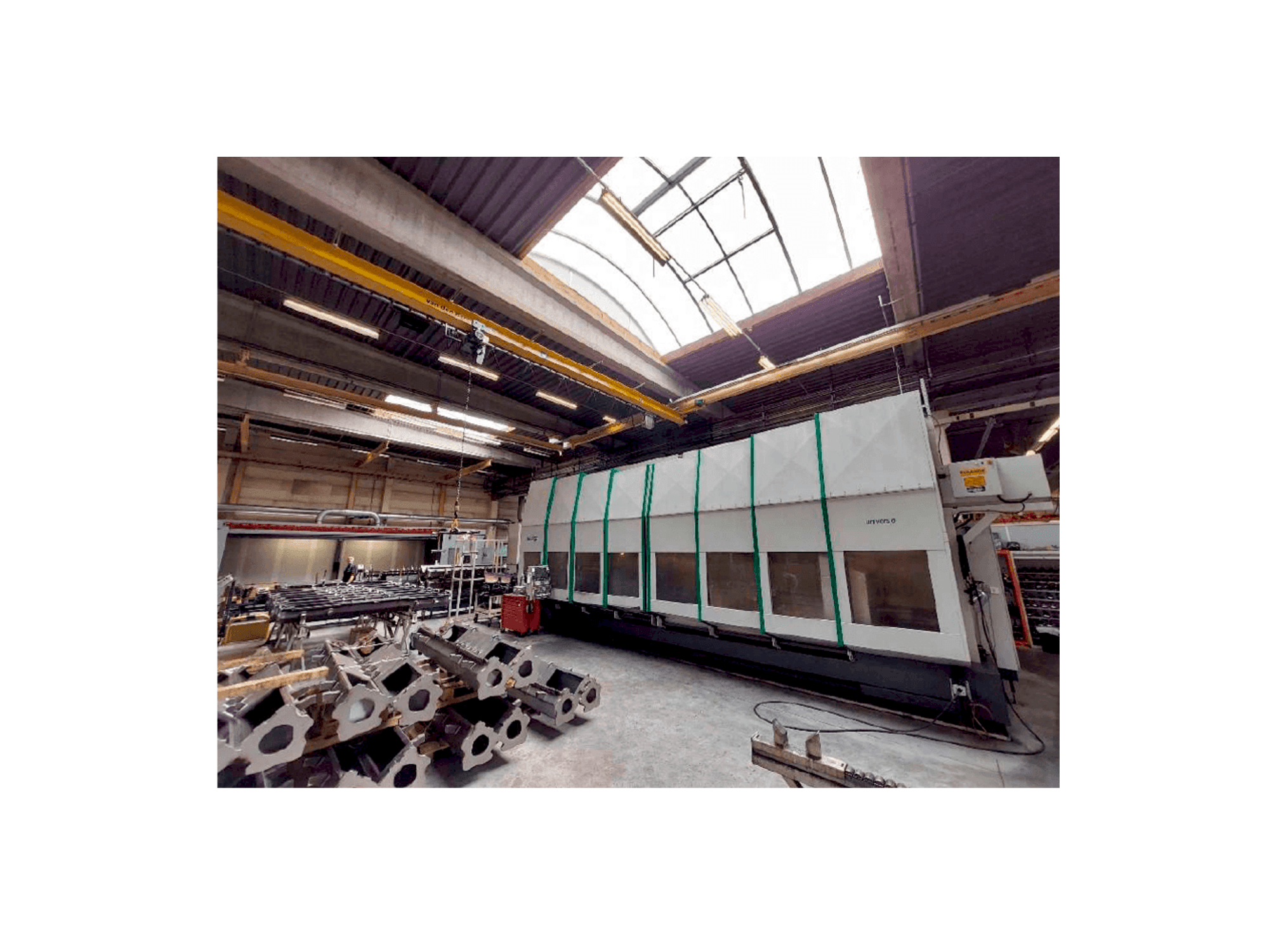 Makine Unisign Univers 6 - Önden görünüm