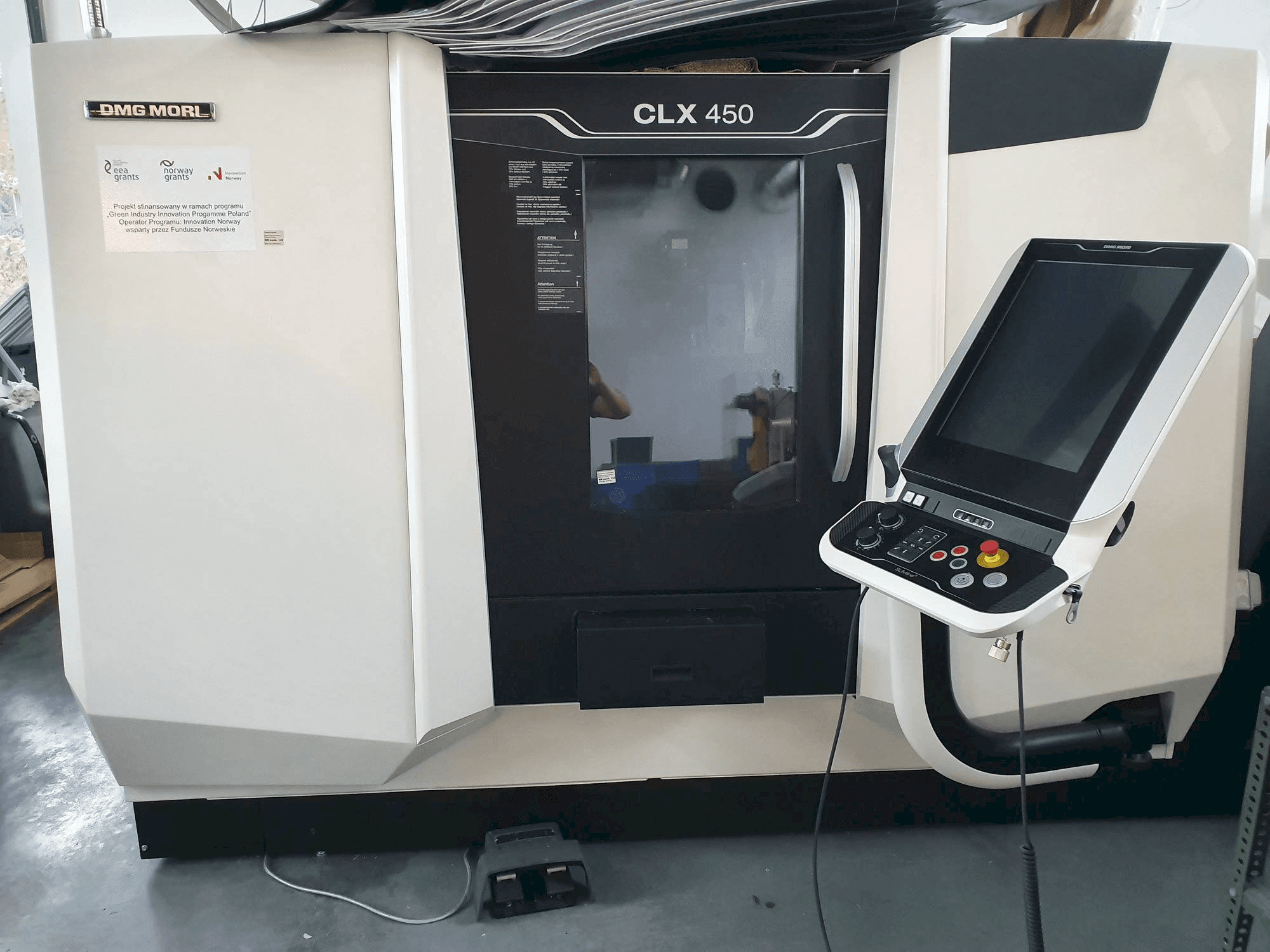 Makine DMG MORI CLX450 - Önden görünüm