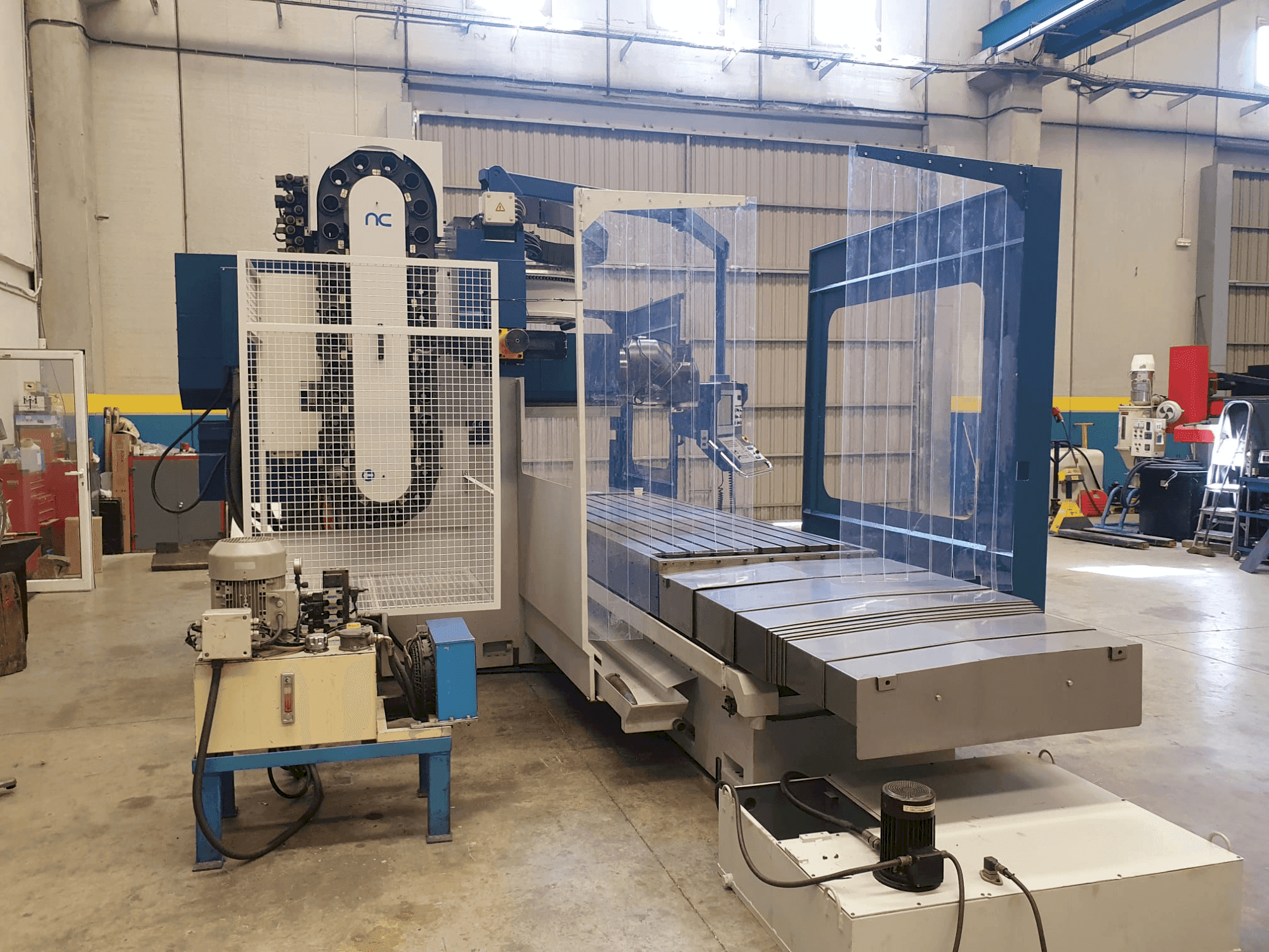 Makine Nicolas Correa A30/30 - Önden görünüm