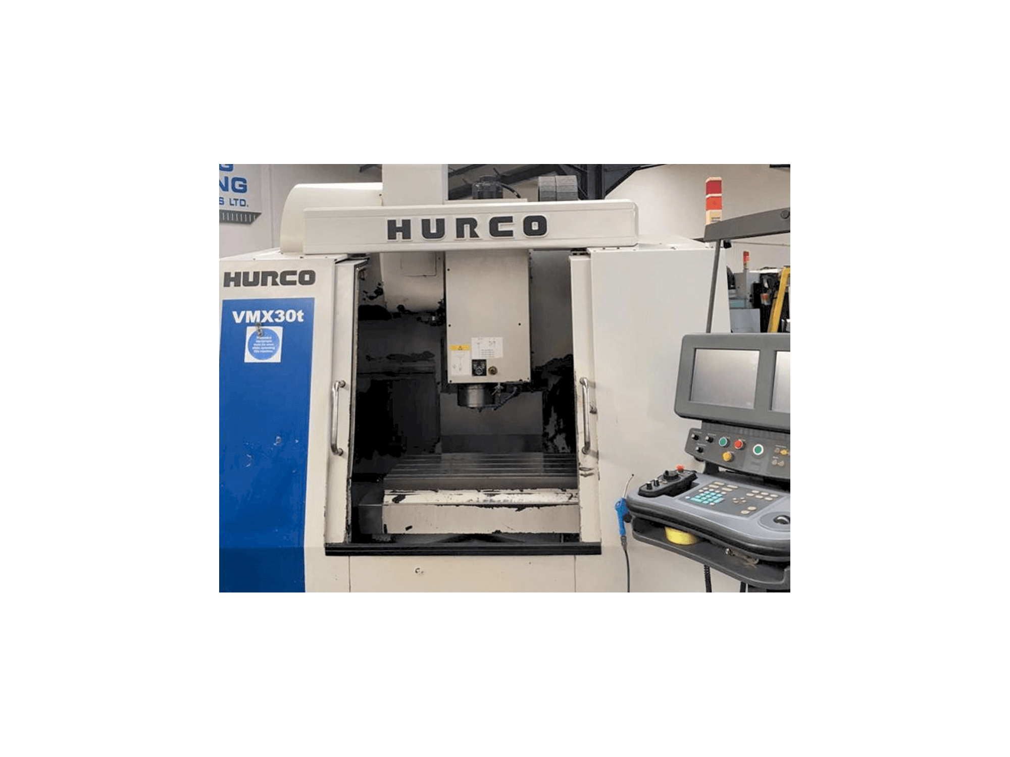 Makine Hurco VMX 30T - Önden görünüm