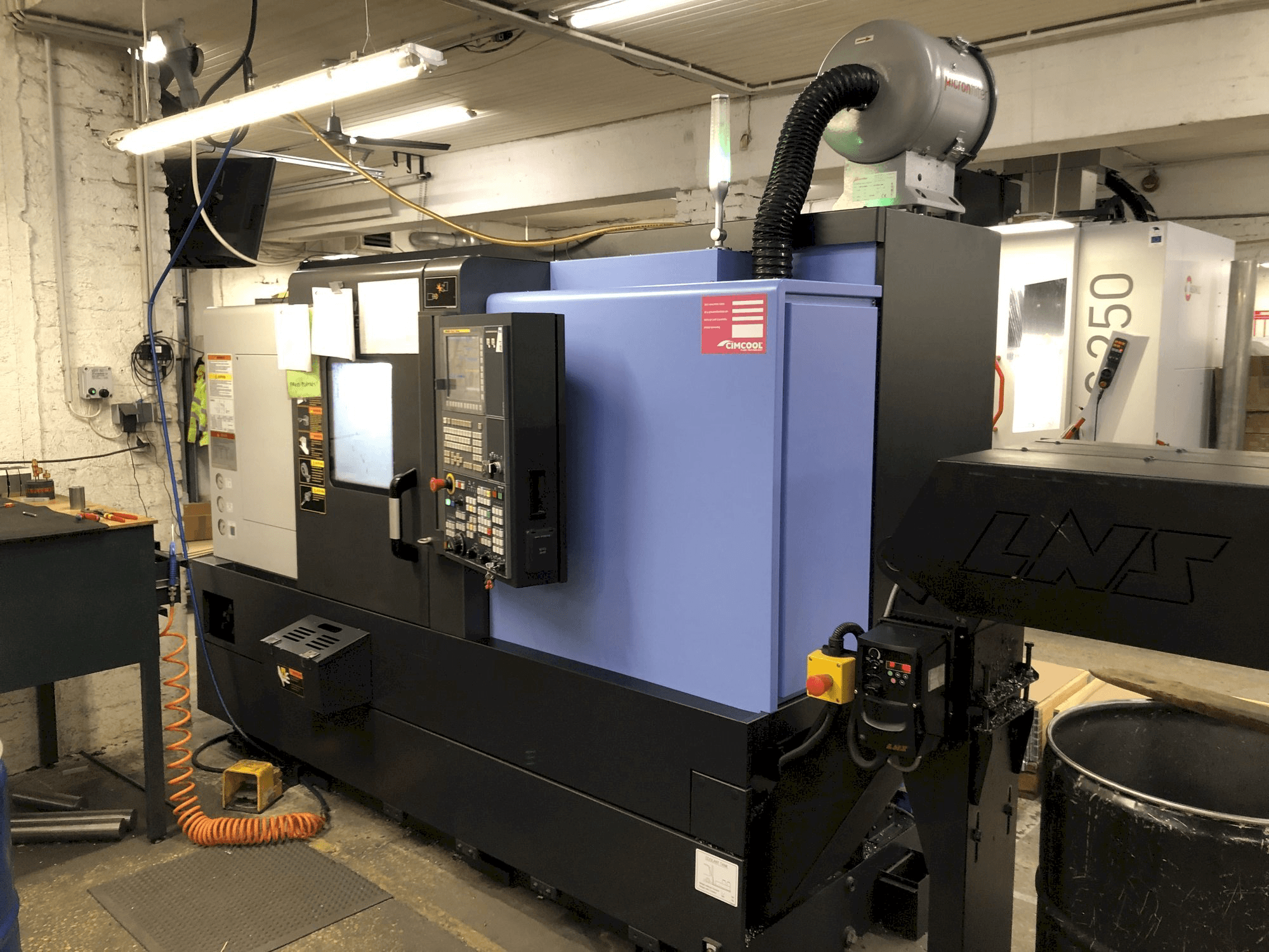 Makine Doosan Lynx 220 LYC - Önden görünüm