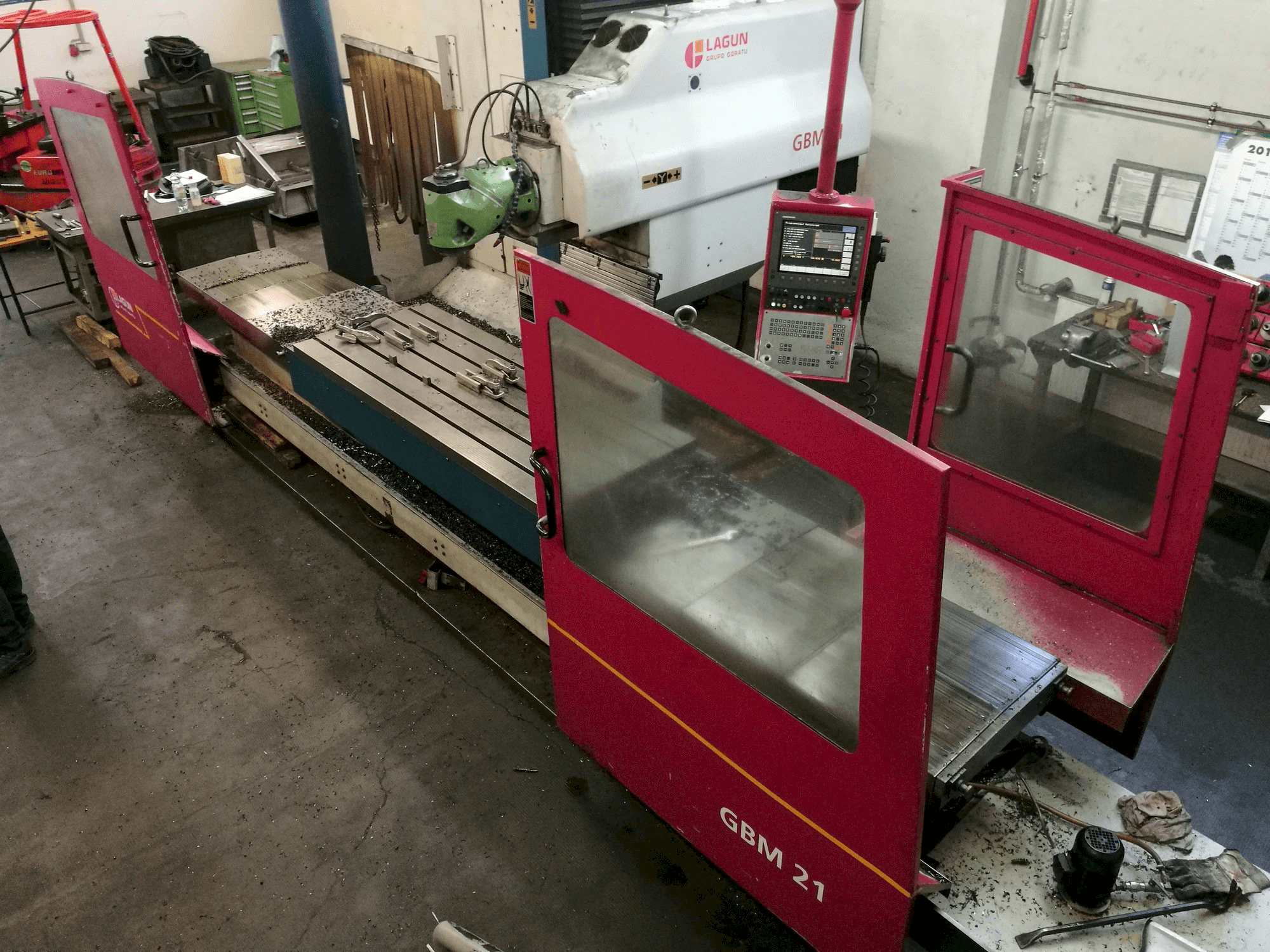 Makine LAGUN GBM 21 - Önden görünüm