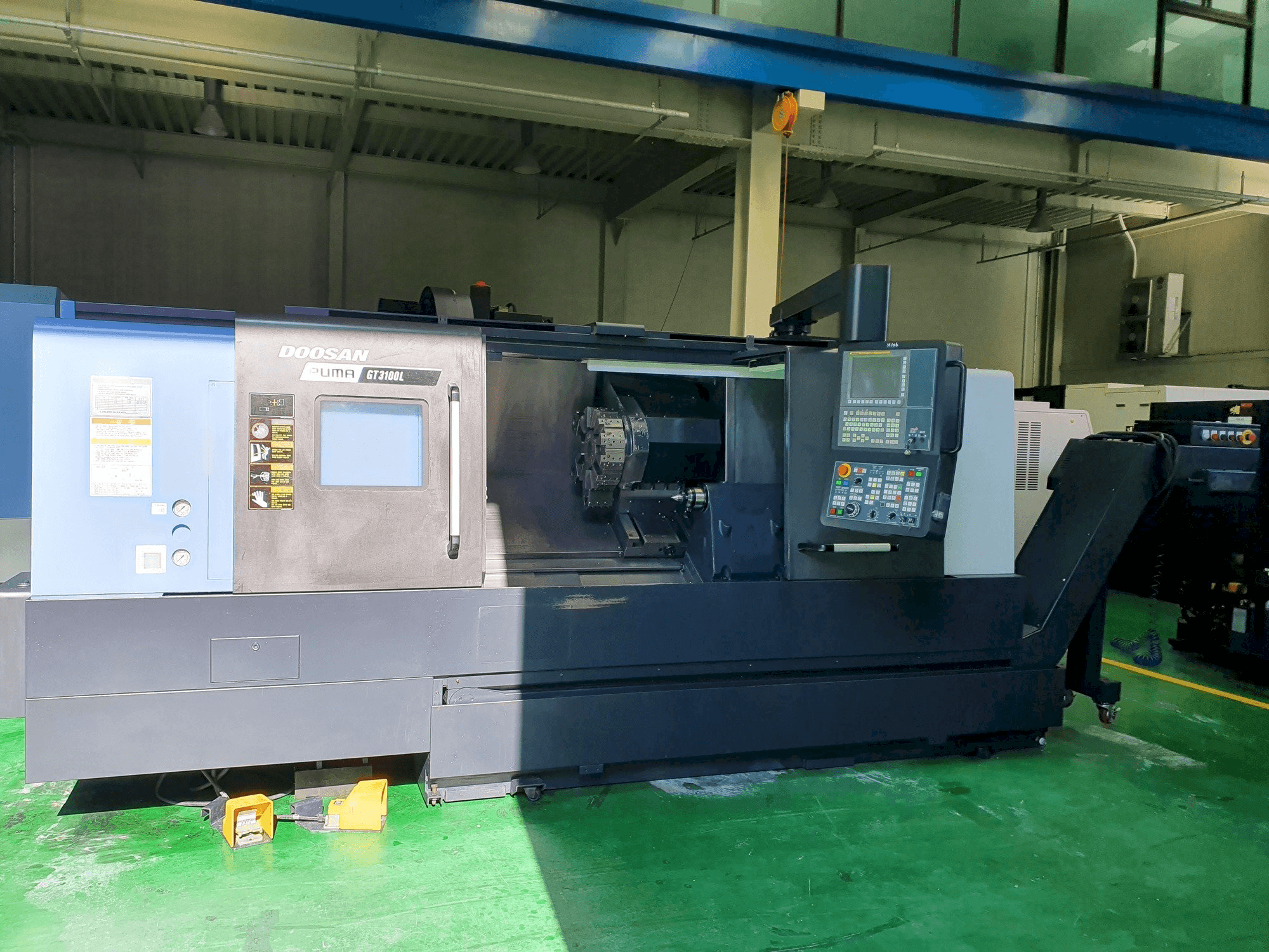Makine Doosan PUMA GT3100L - Önden görünüm