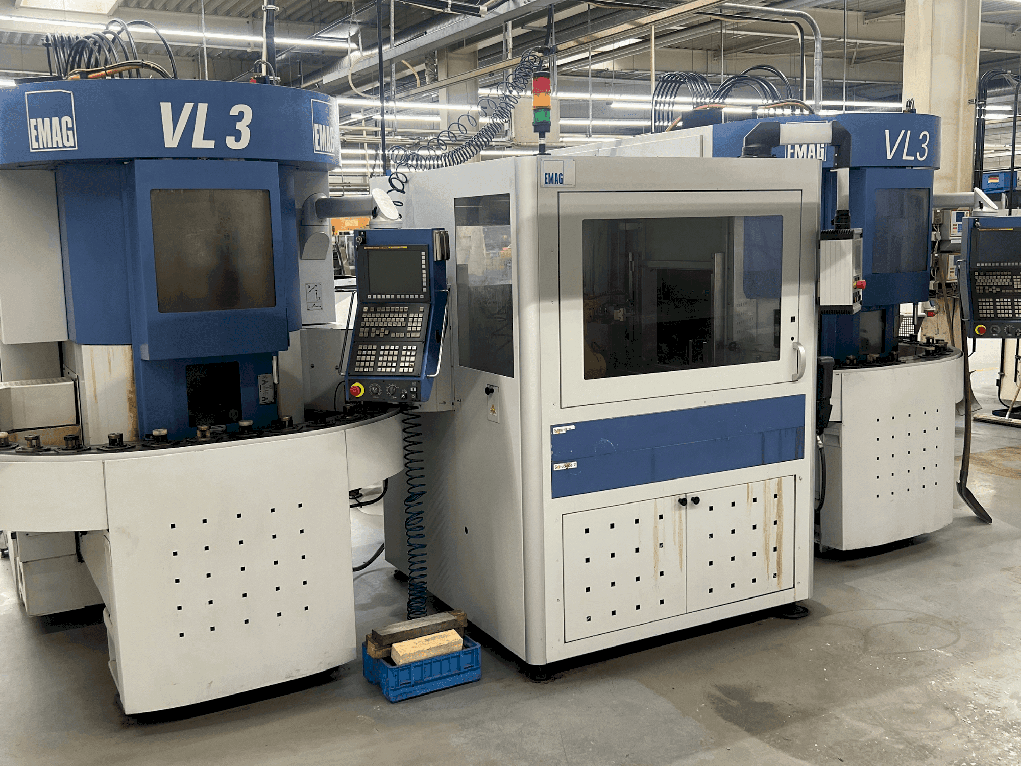 Makine EMAG VL03 - Önden görünüm