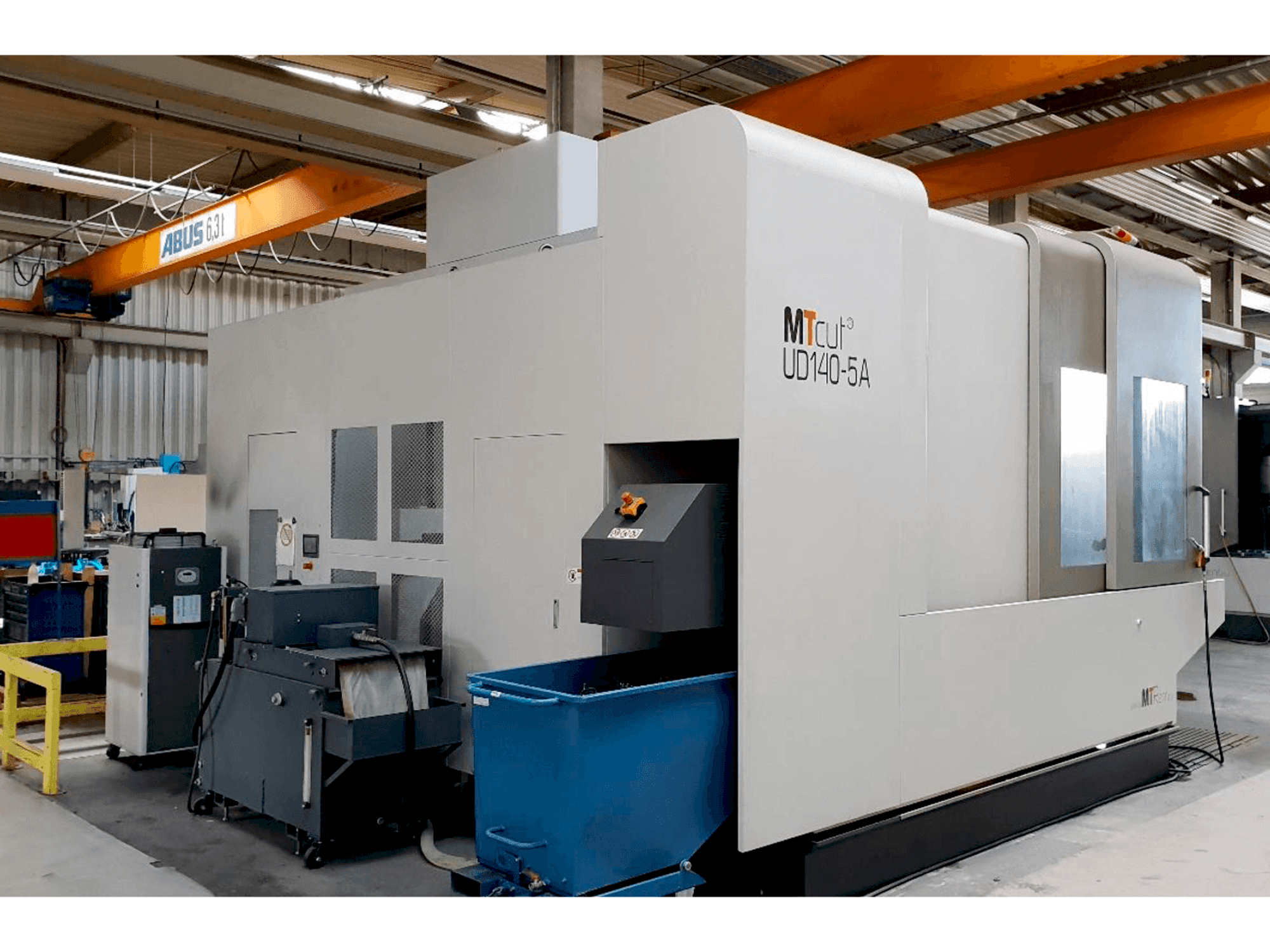 Makine MTcut UD140H-5A - Önden görünüm