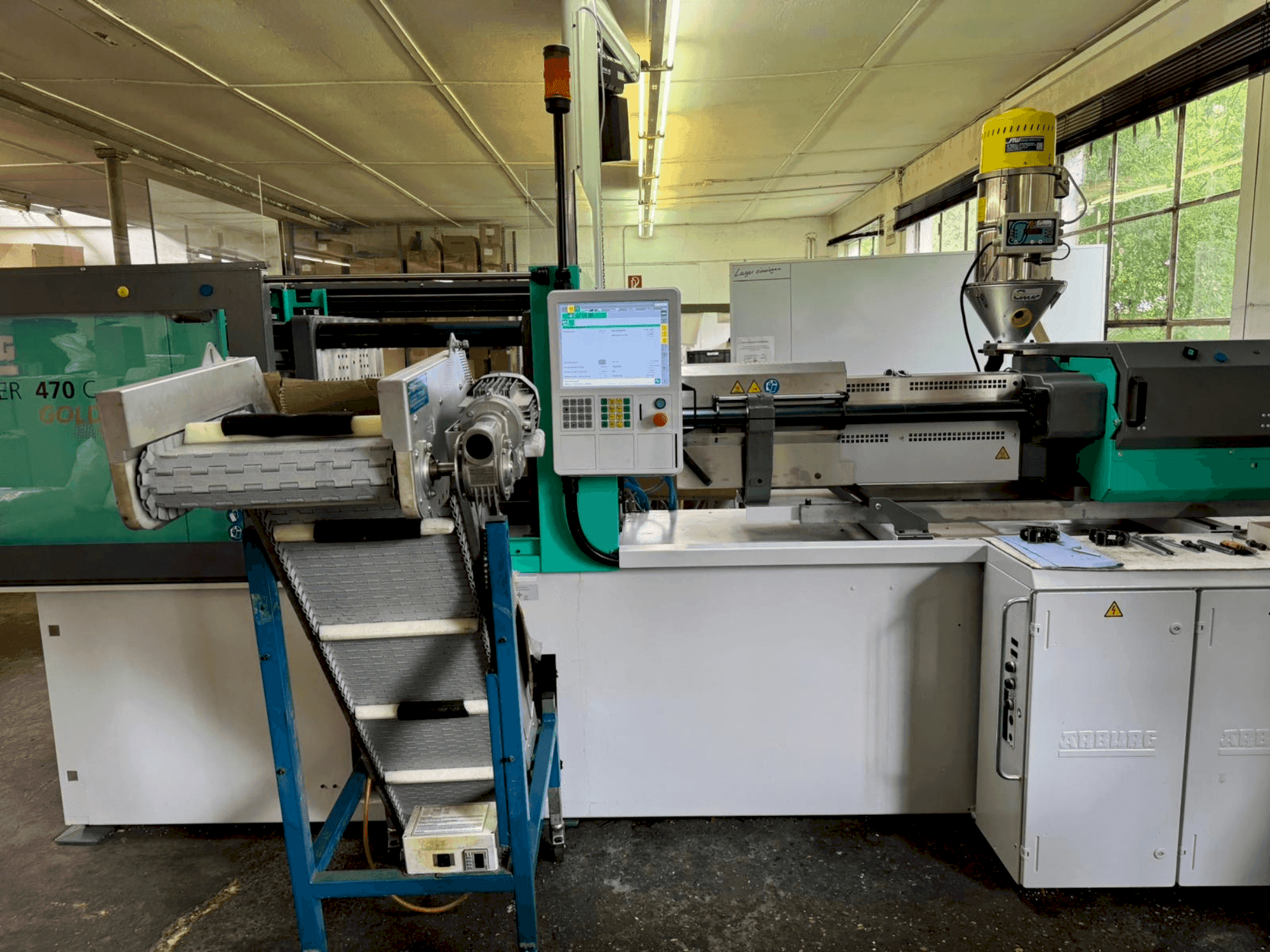 Makine Arburg 470 C 1500-800 - Önden görünüm