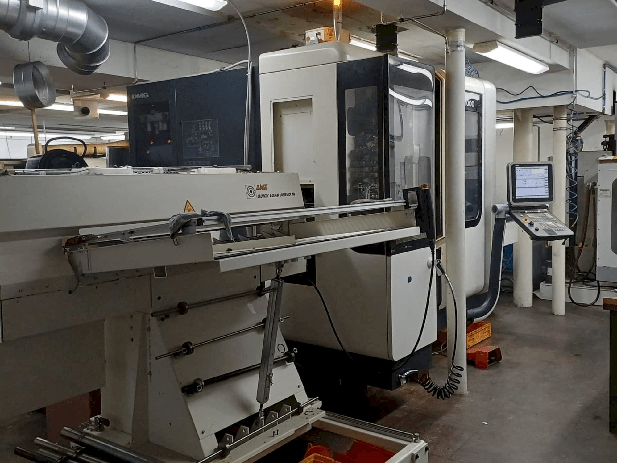 Makine DMG NTX1000 - Sol taraftaki görüntü