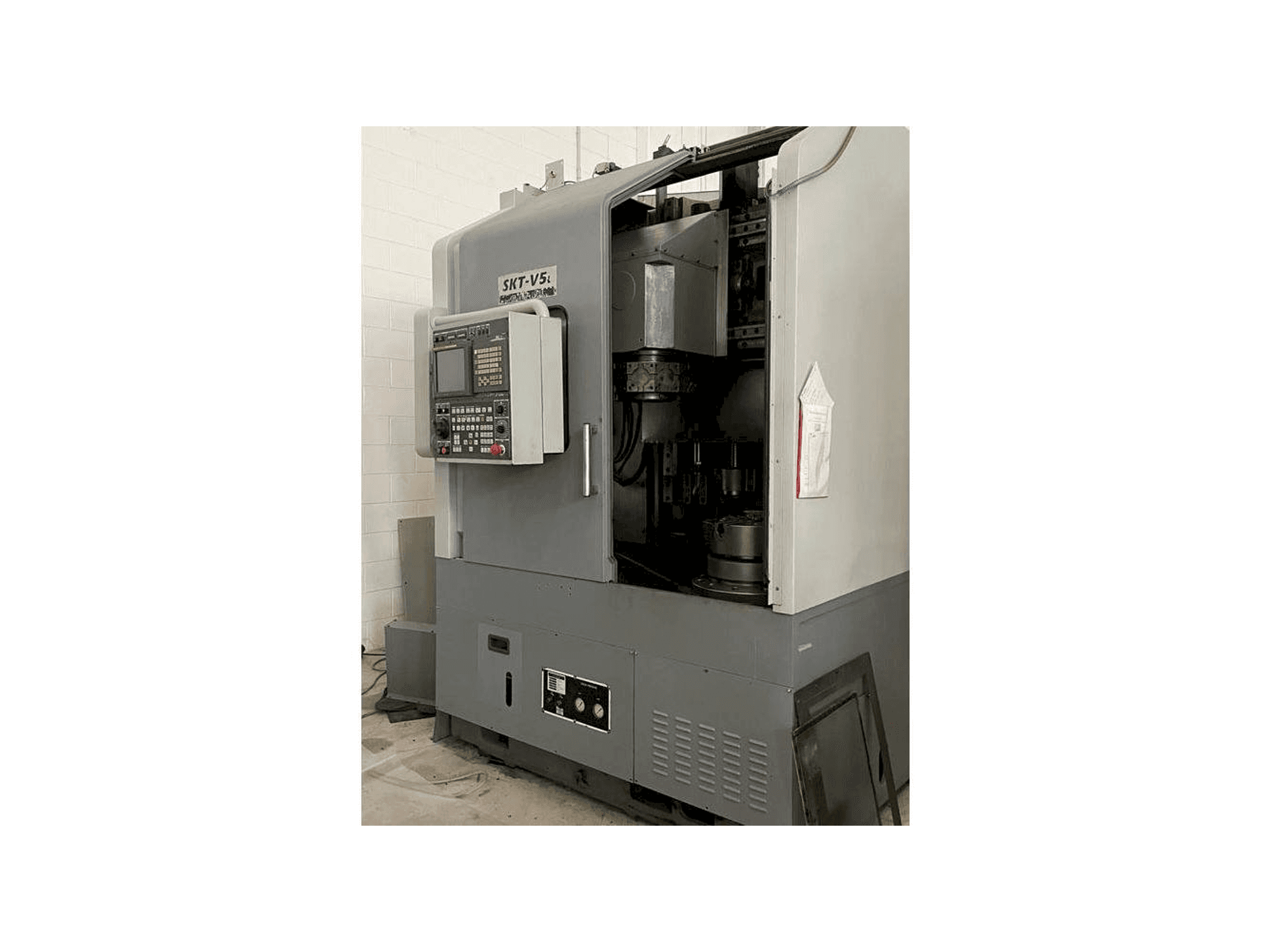 Makine Hyundai SKT V5L - Sağdan görünüm