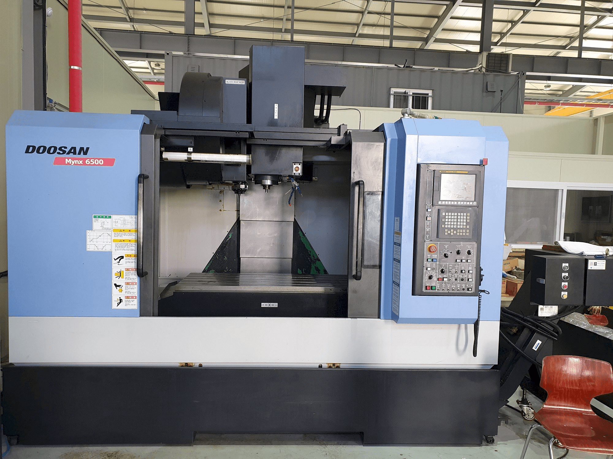 Makine Doosan MYNX 6500 - Önden görünüm