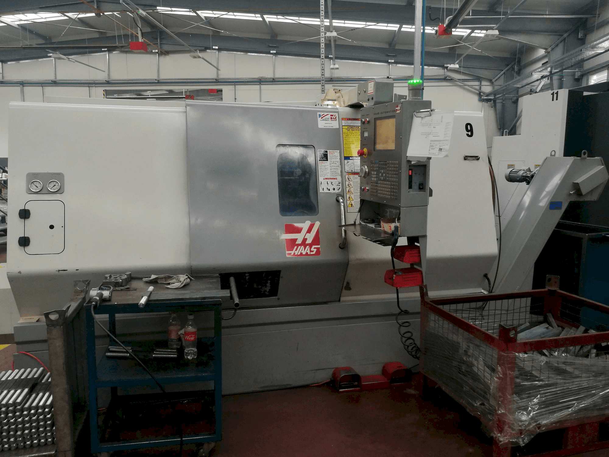 Makine HAAS SL-30THE - Önden görünüm