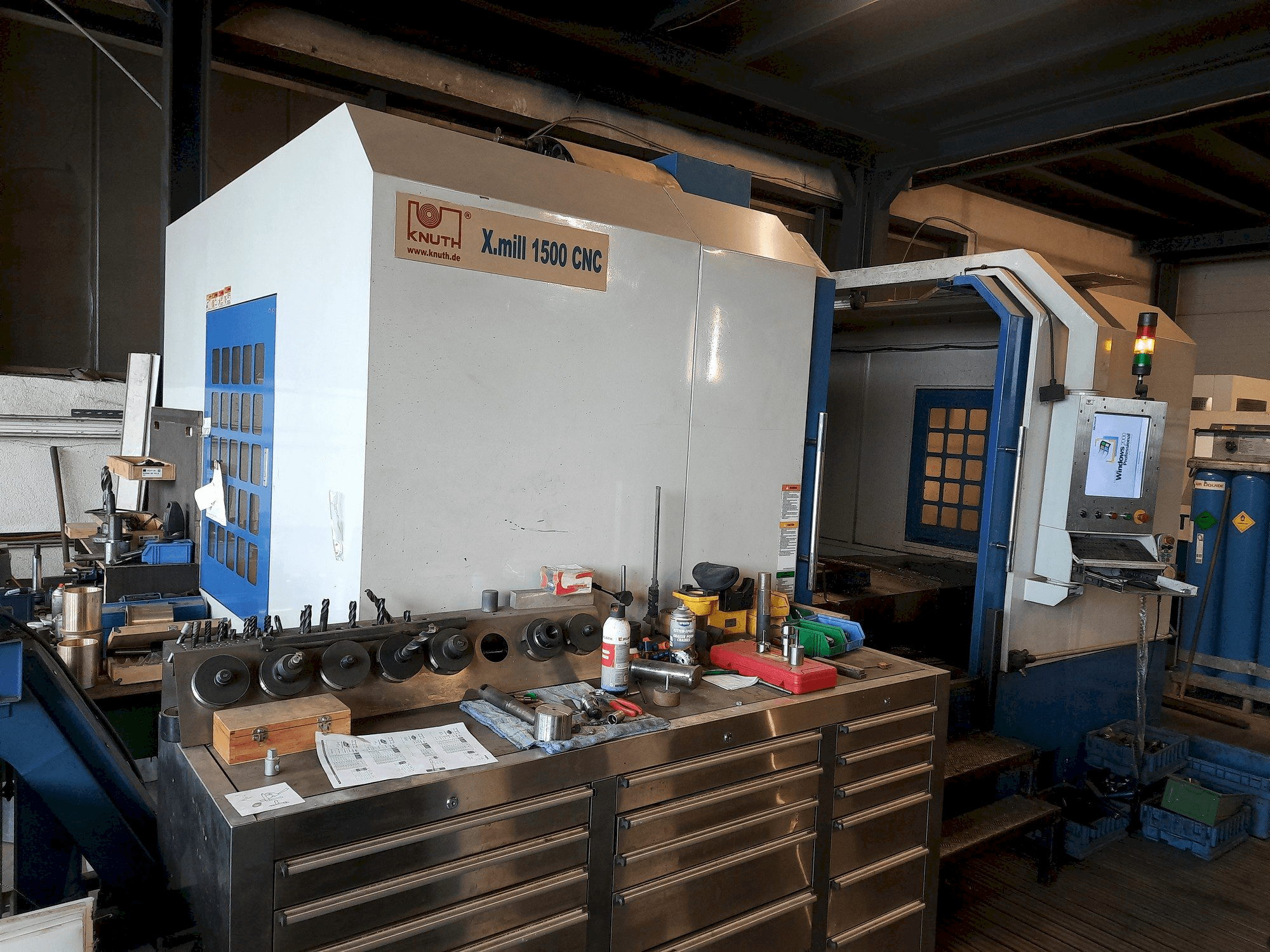 Makine KNUTH X-Mill 1500 CNC - Önden görünüm