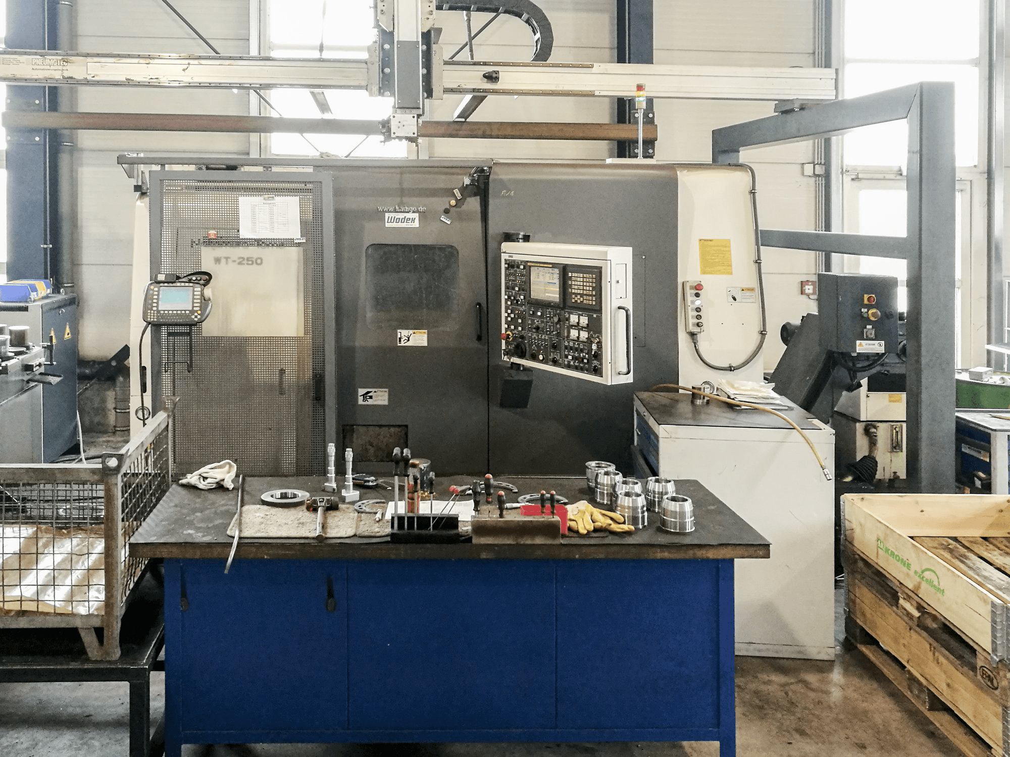 Makine NAKAMURA - Önden görünüm WT-250