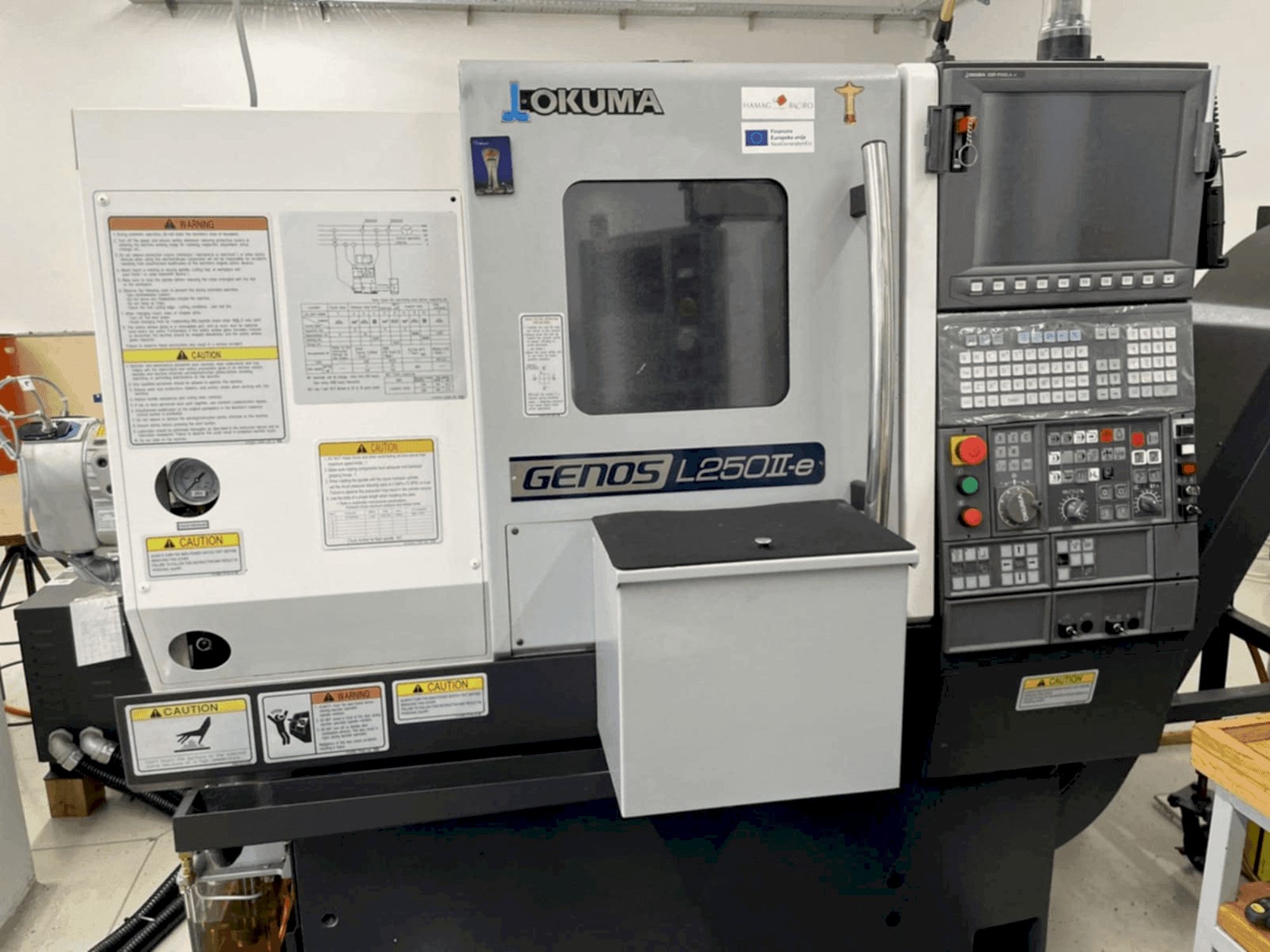 Makine Okuma GENOS L250IIe - Önden görünüm