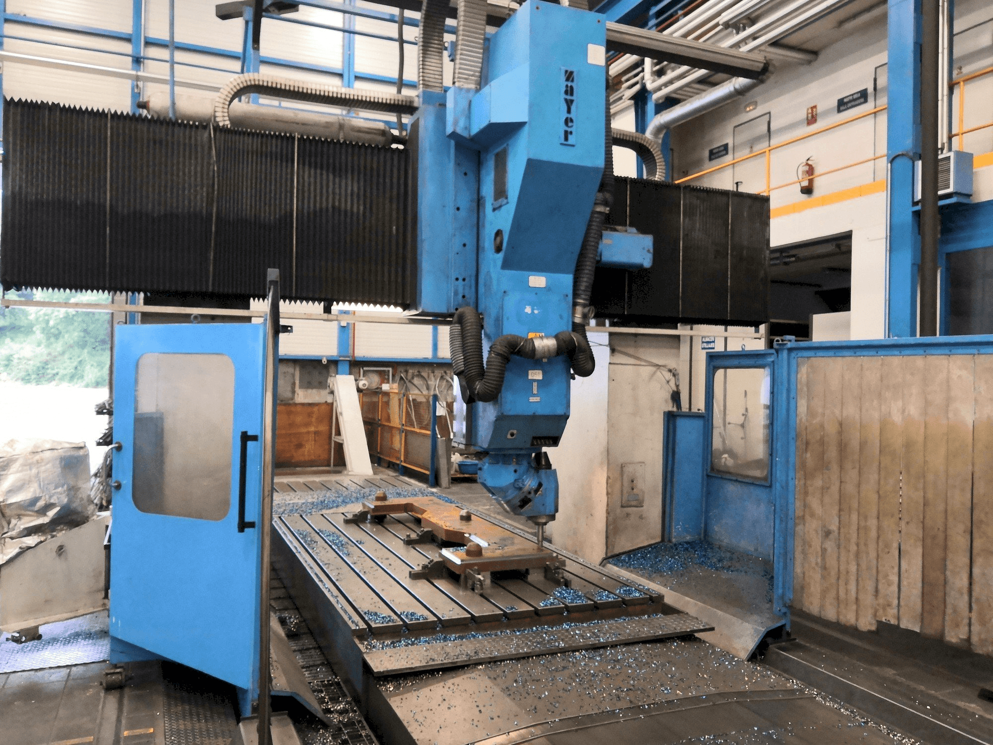 Makine Zayer KP 6000 AR - Önden görünüm