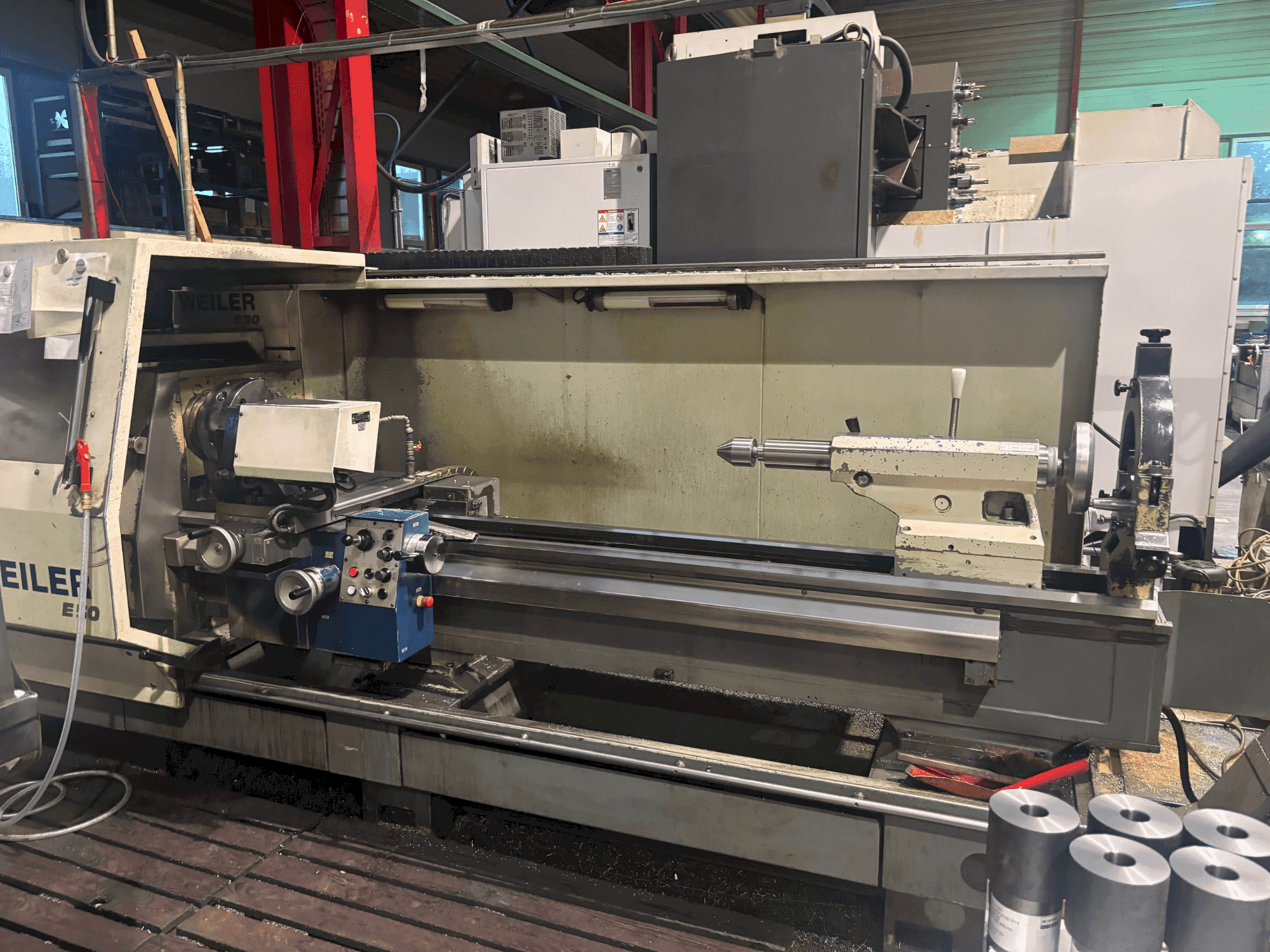 Makine Weiler E50 - Önden görünüm