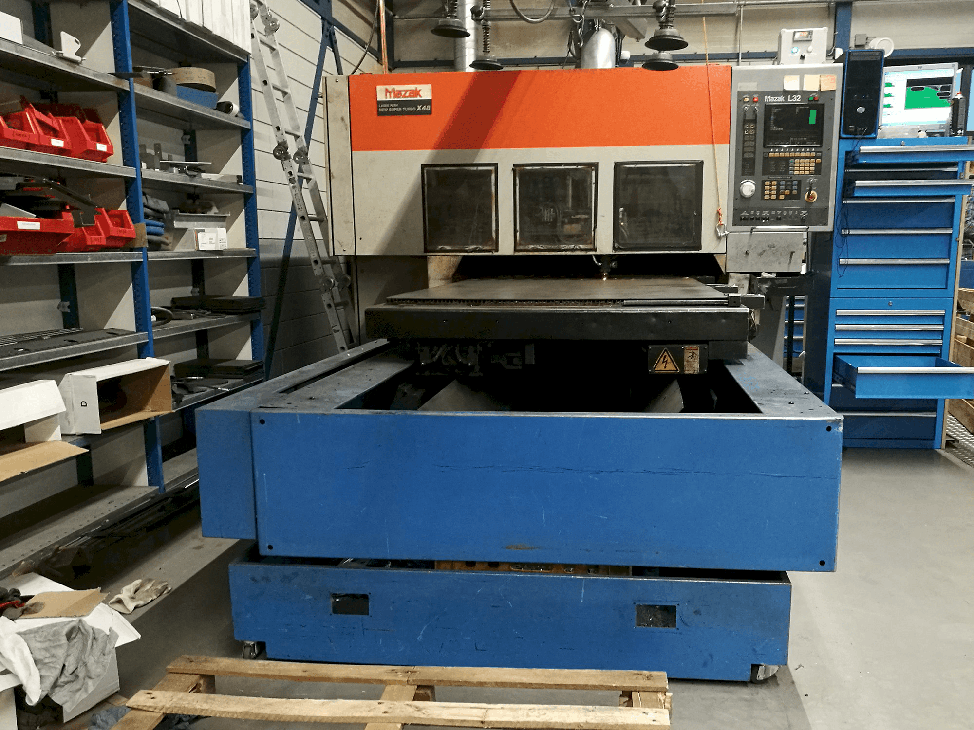 Makine Mazak - Önden görünüm Super Turbo X48