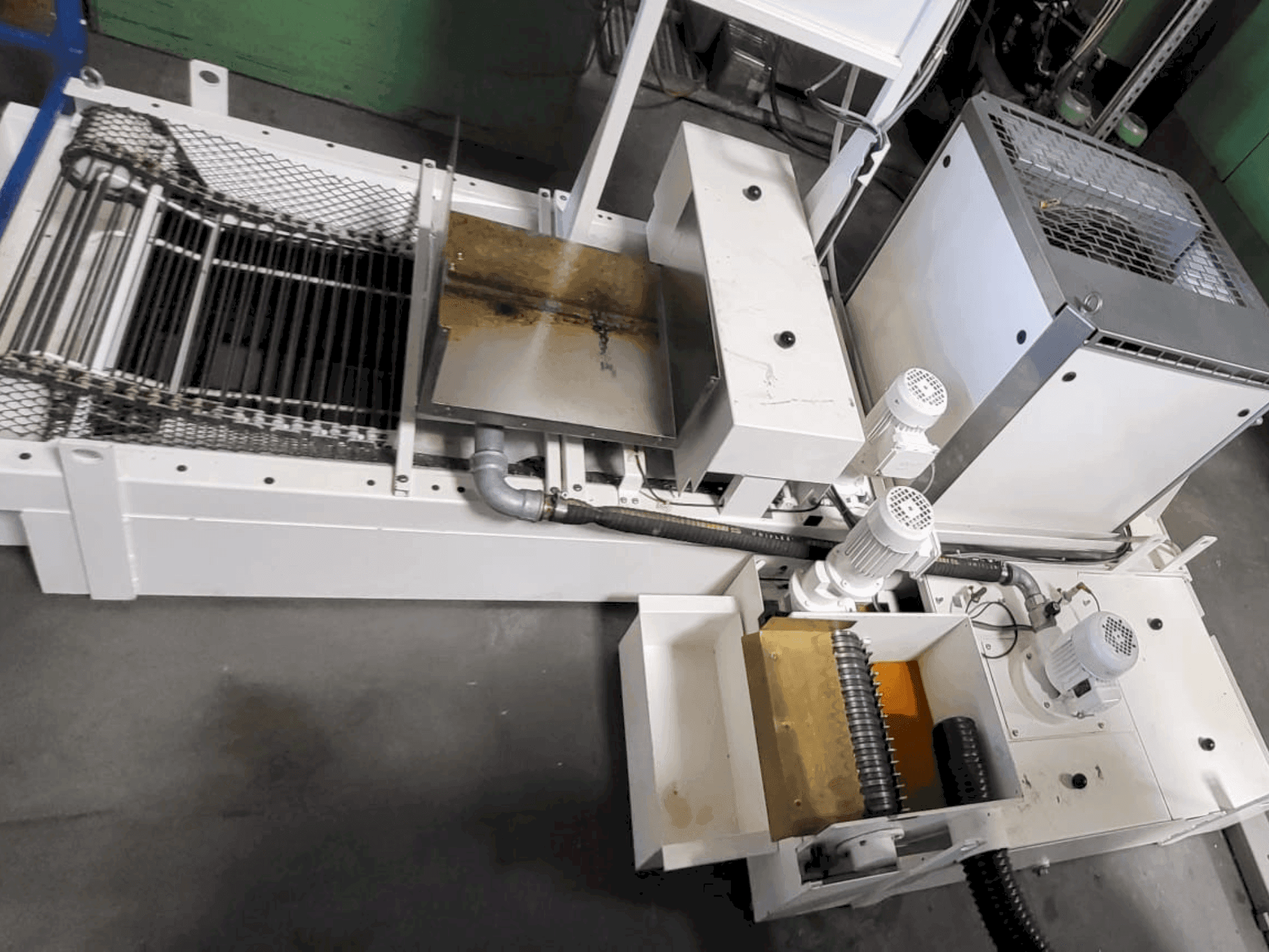 Makine VOUMARD VM 110 CNC T - Önden görünüm