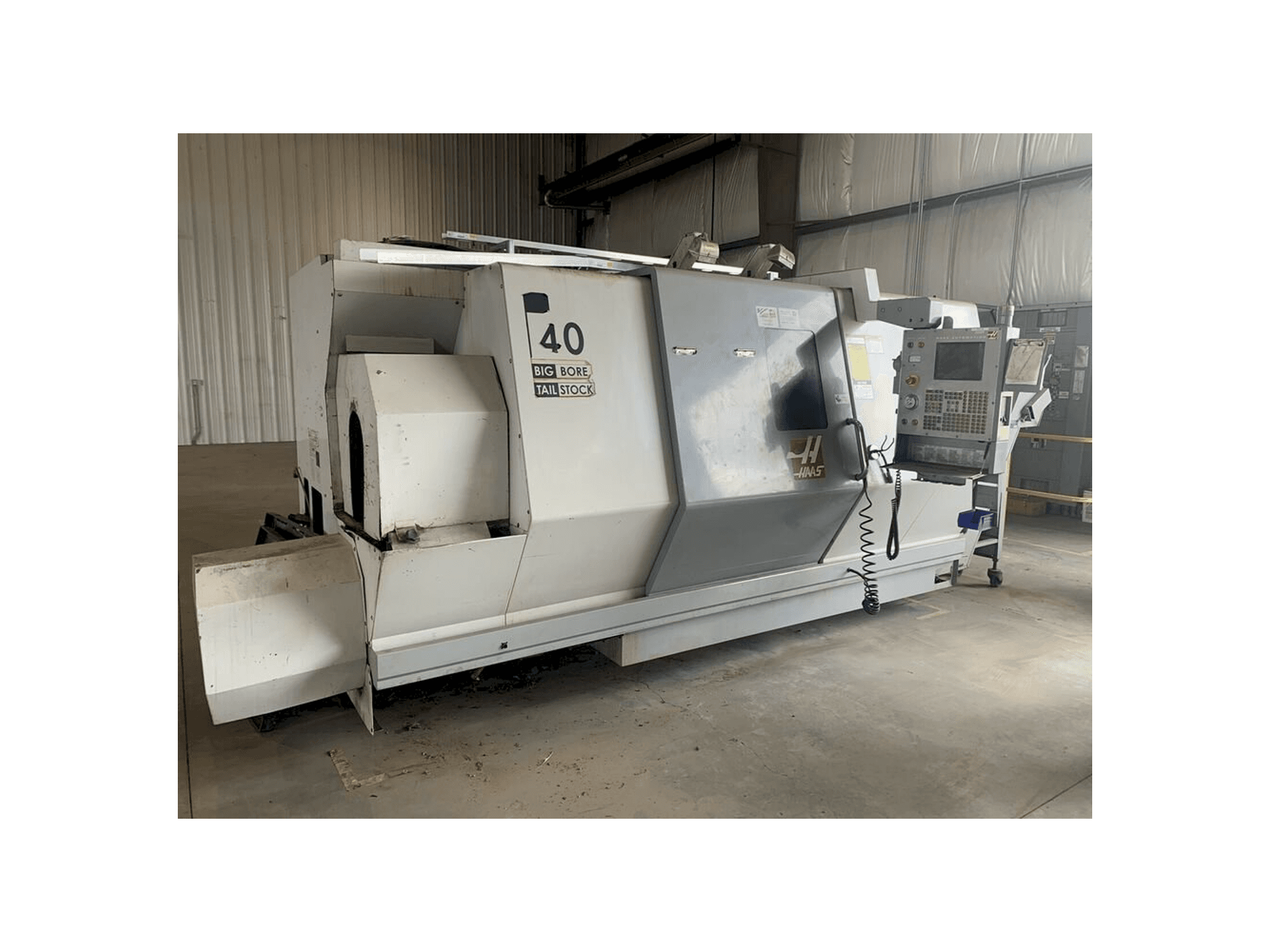 Makine HAAS SL-40TB - Önden görünüm