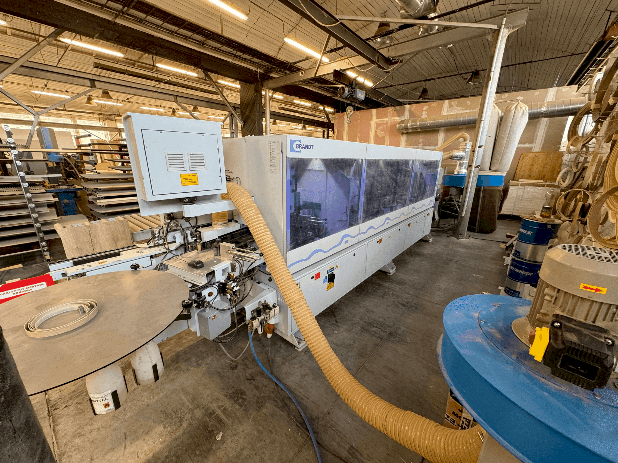 Makine HOMAG Brandt KDF 650 - Önden görünüm