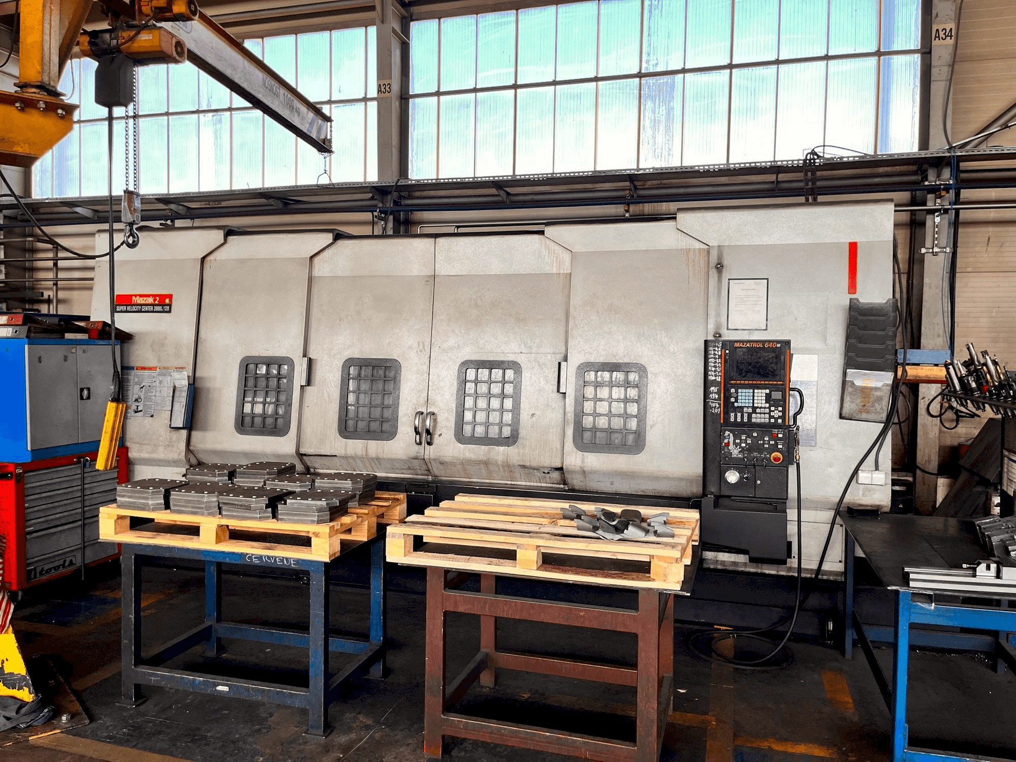 Makine Mazak SVC 2000L/120 - Önden görünüm