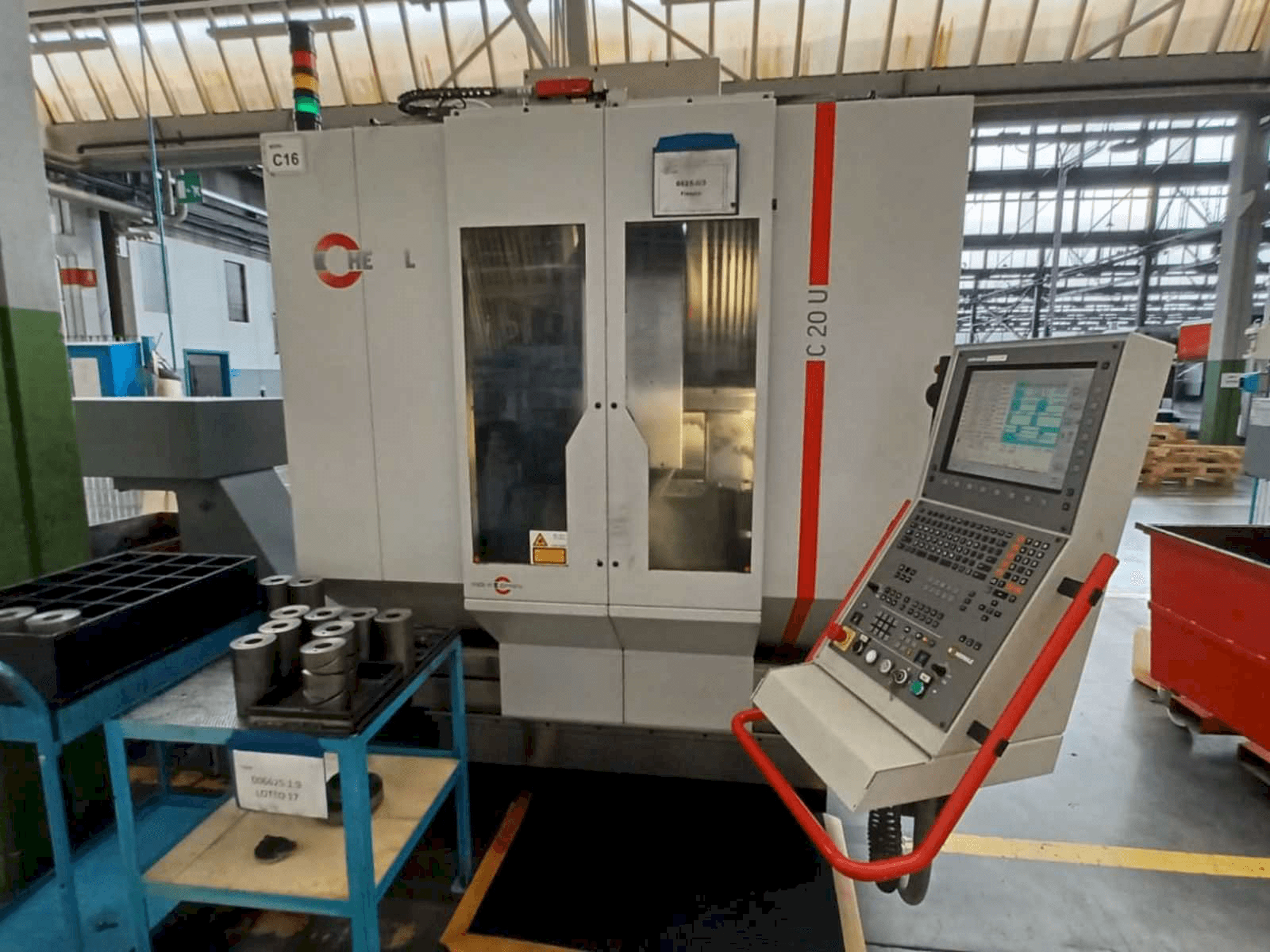Makine HERMLE C20U - Önden görünüm
