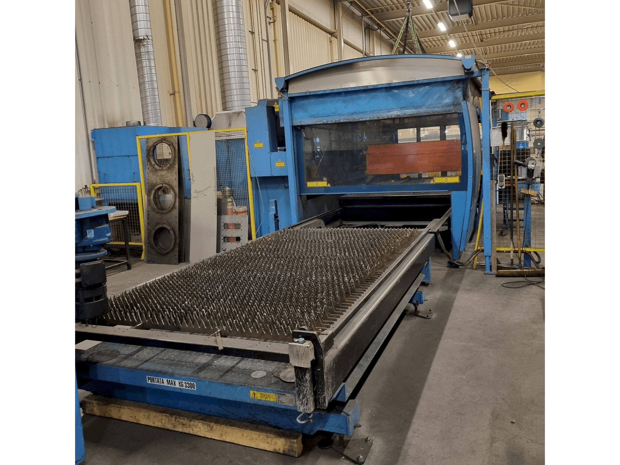 Makine Prima Power Platino 1530HS 3,0kW CO2 - Önden görünüm