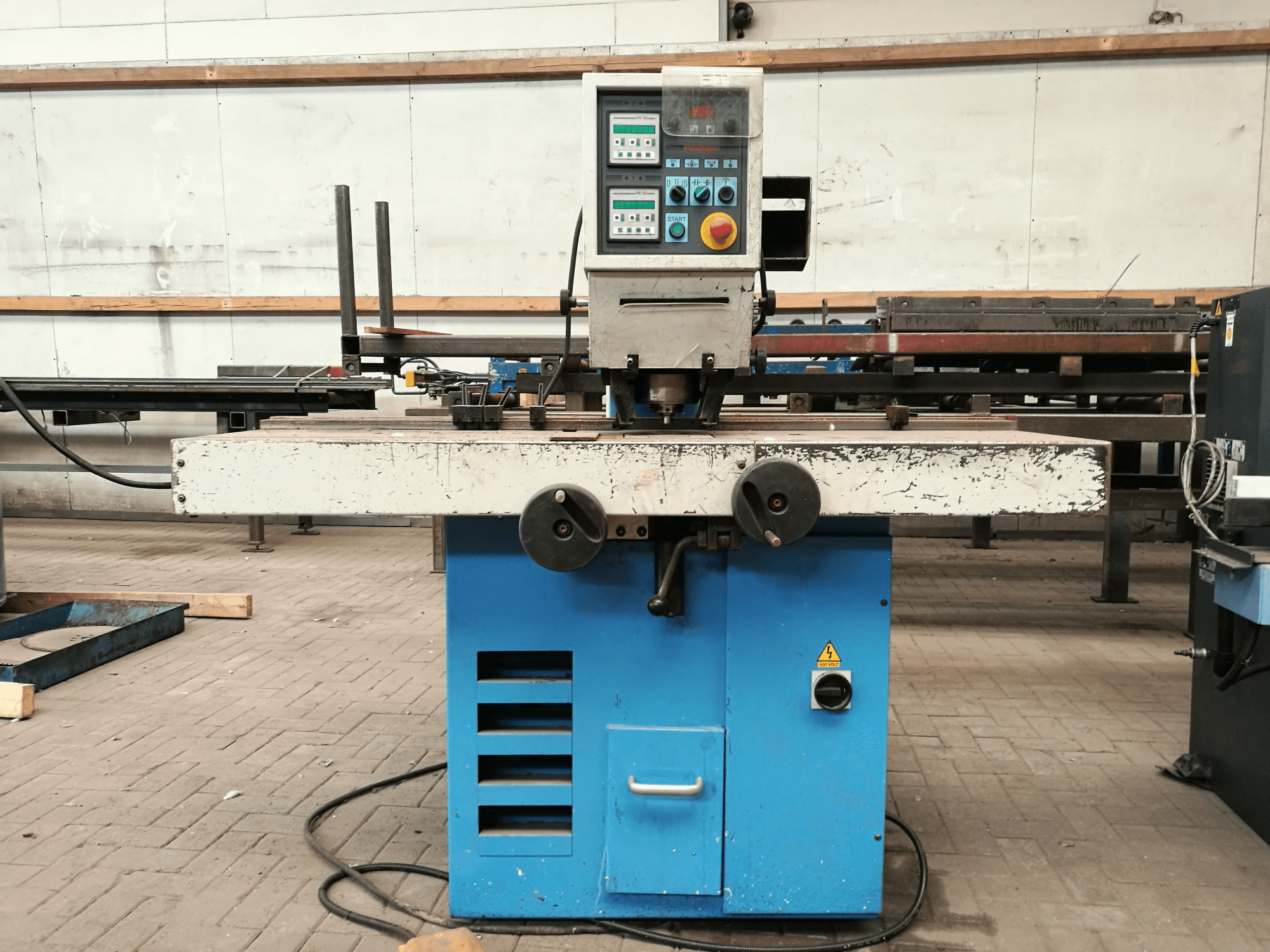 Makine Euromac - Önden görünüm XP 750/25