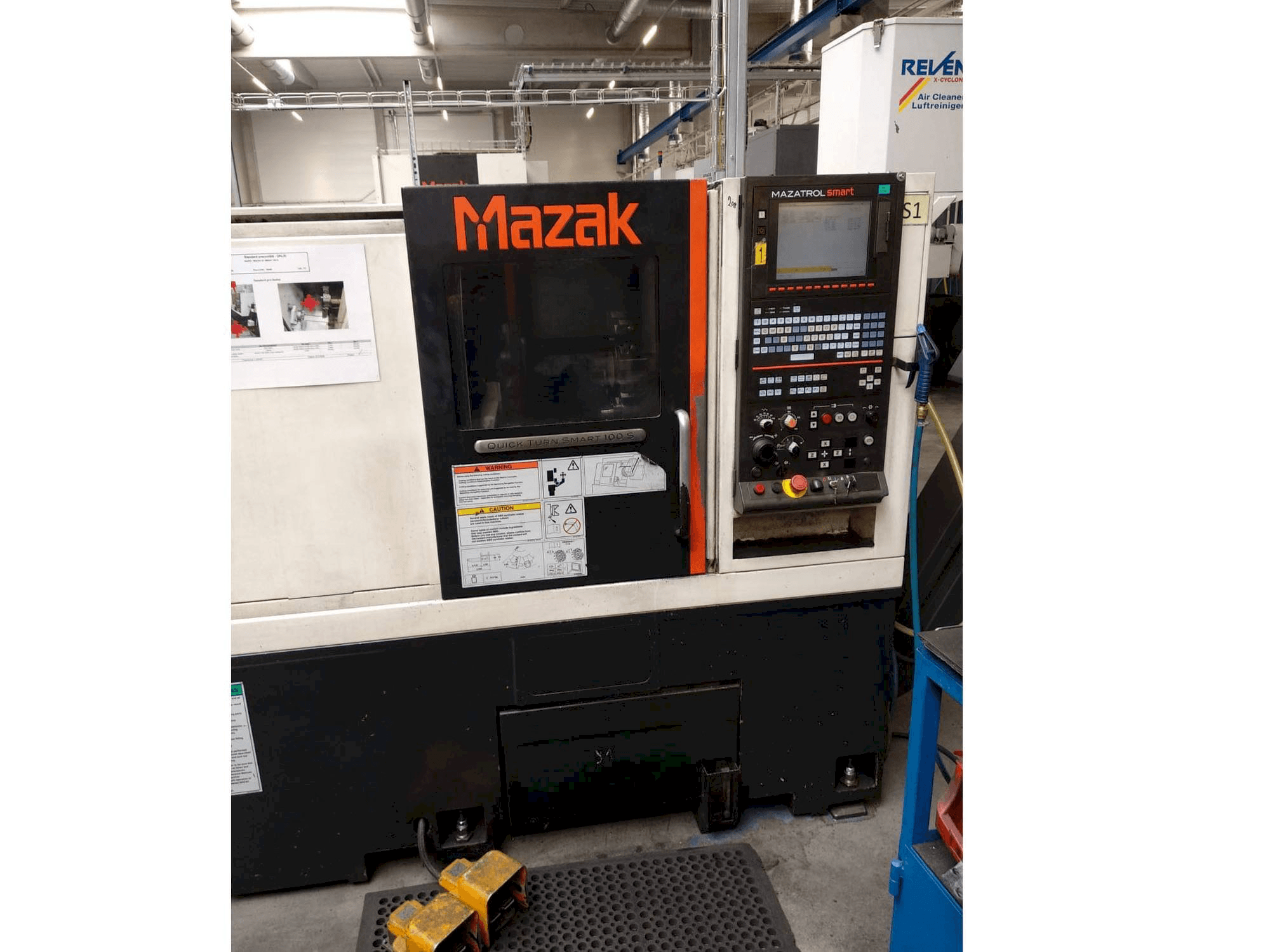 Makine Mazak Quick Turn Smart 100 S - Önden görünüm
