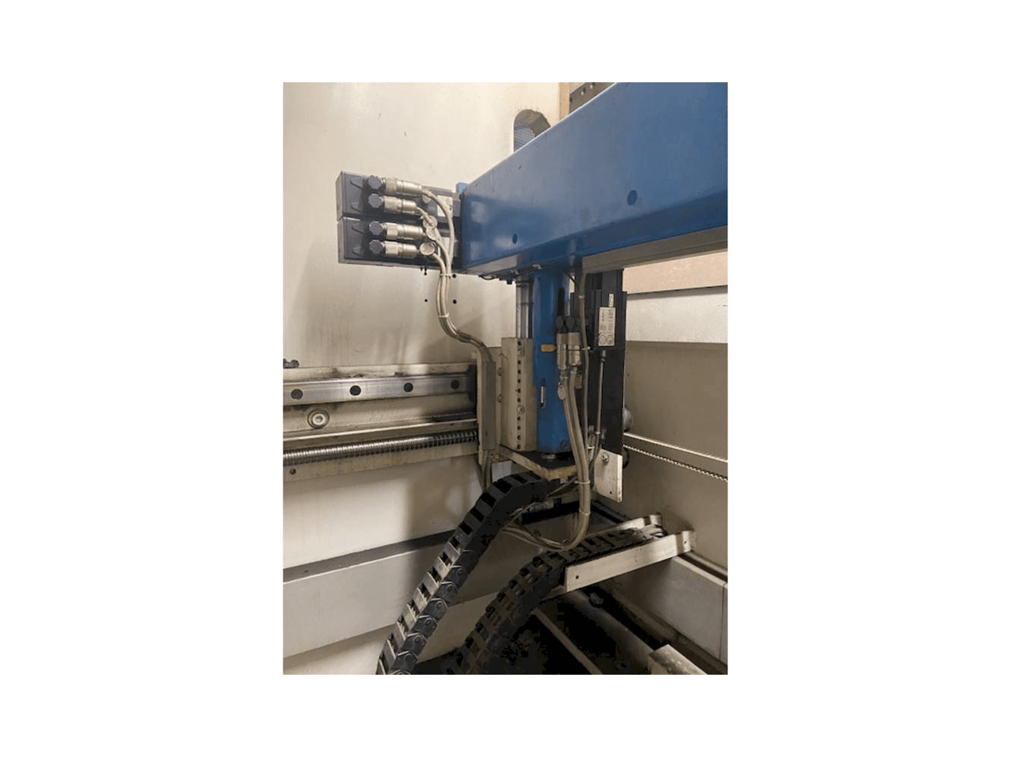 Makine EHT VarioPress 225-30 - Önden görünüm