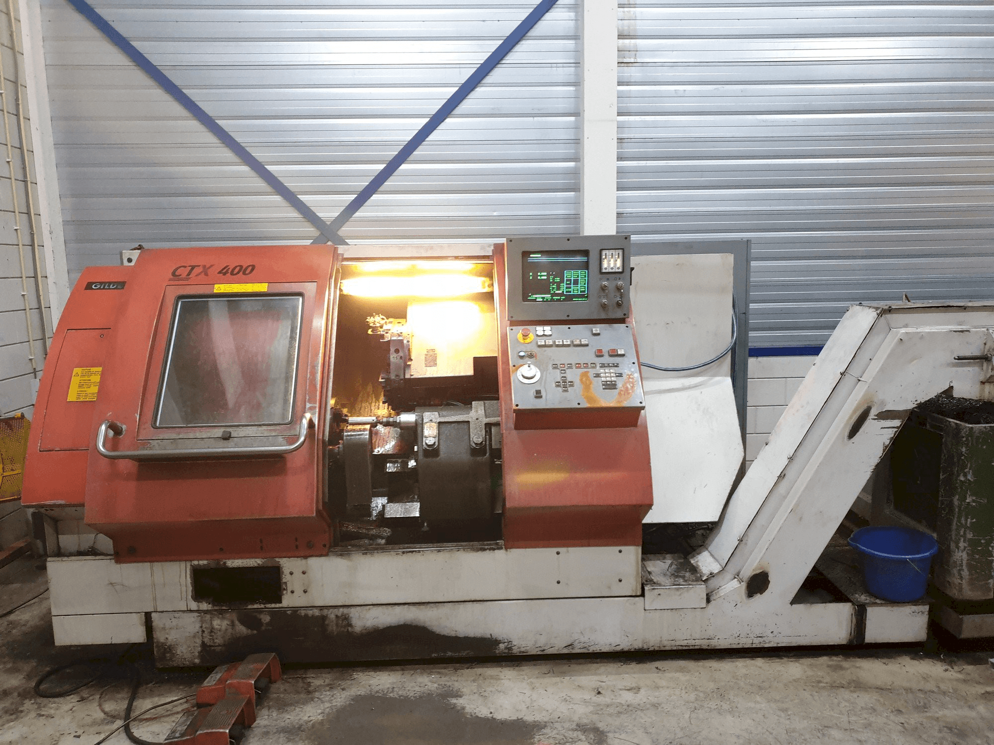 Makine Gildemeister CTX 400 - Önden görünüm
