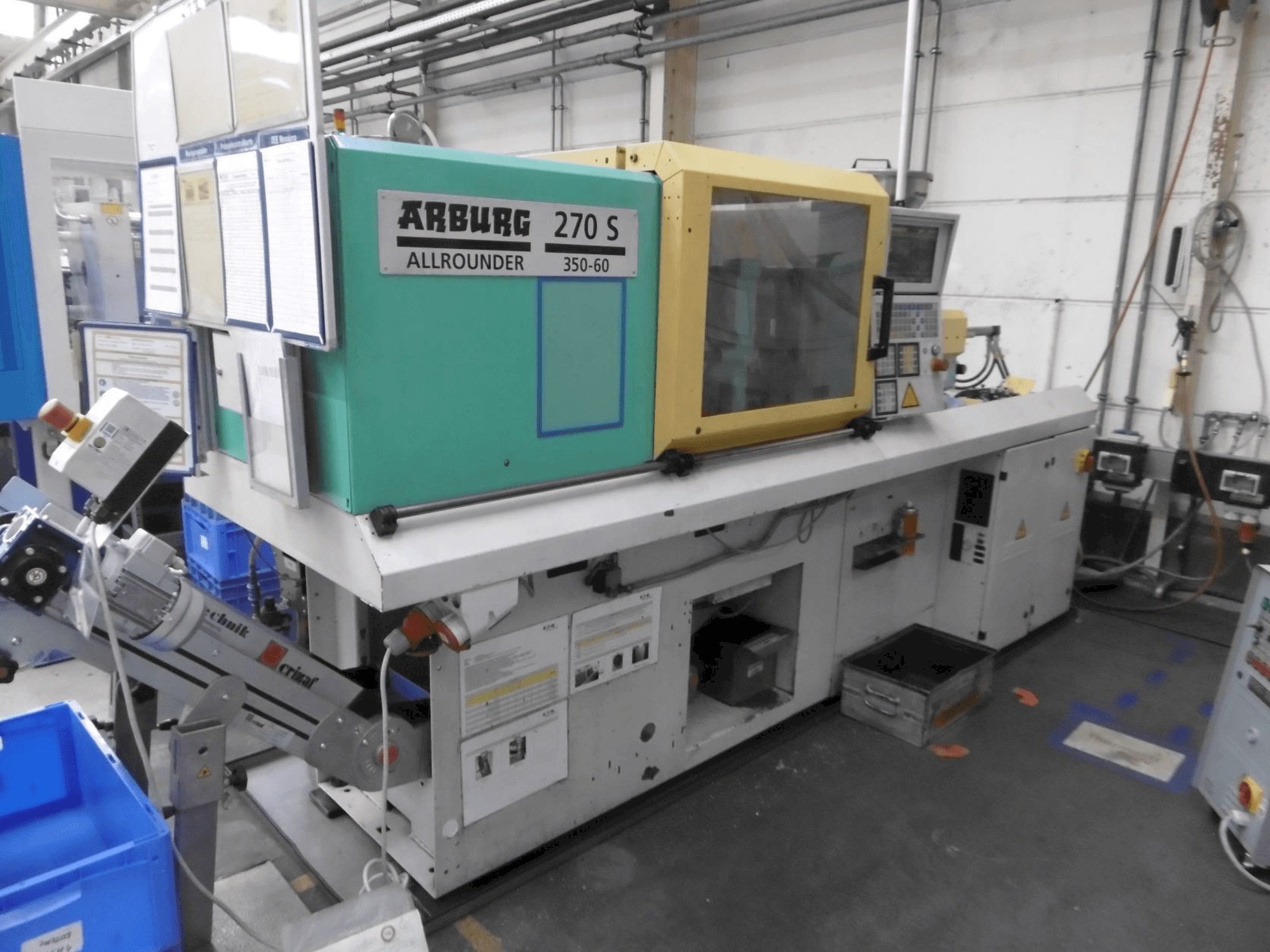 Makine Arburg 270S-350-60 - Önden görünüm