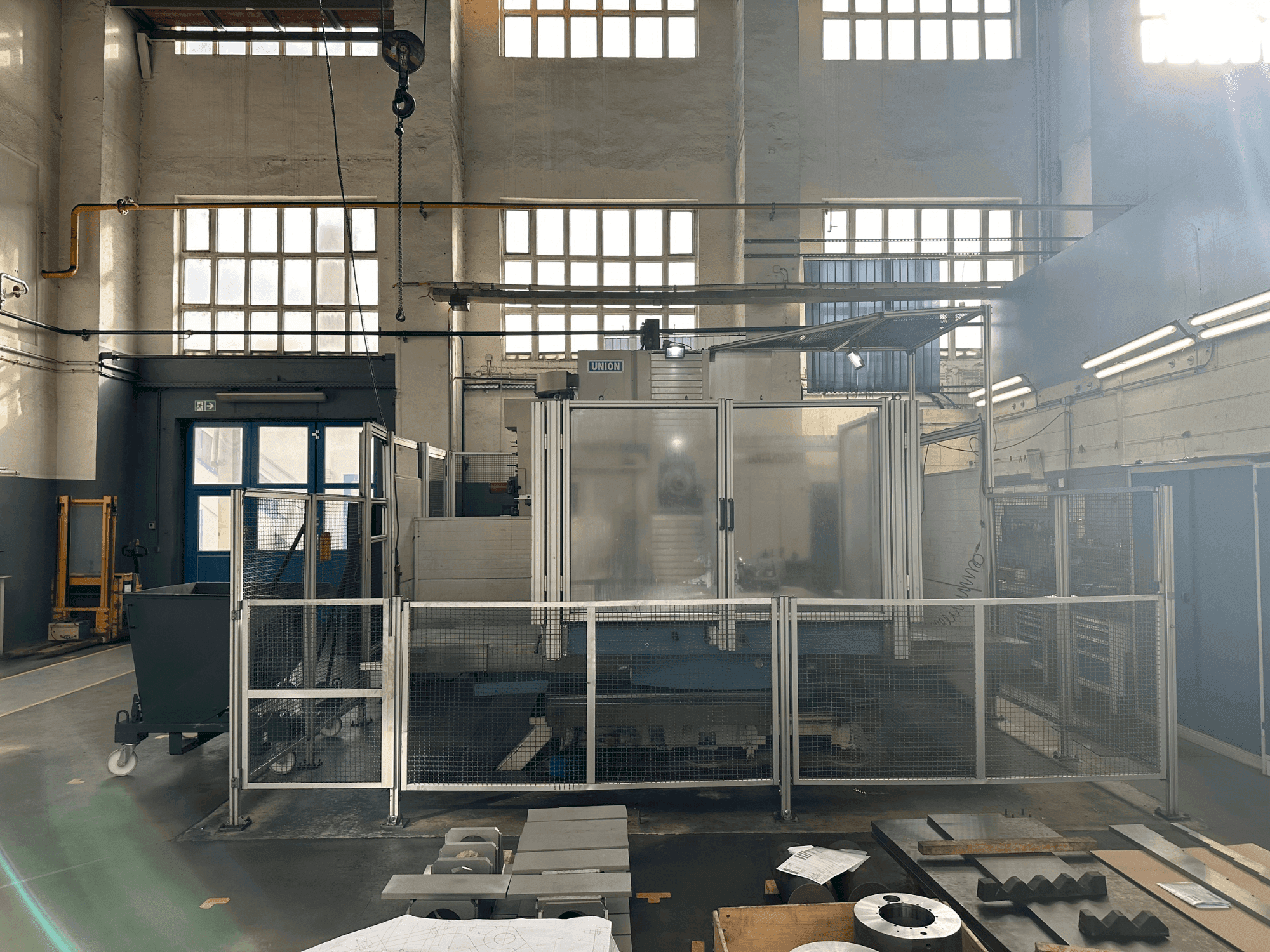 Makine Union TC 110 - Önden görünüm