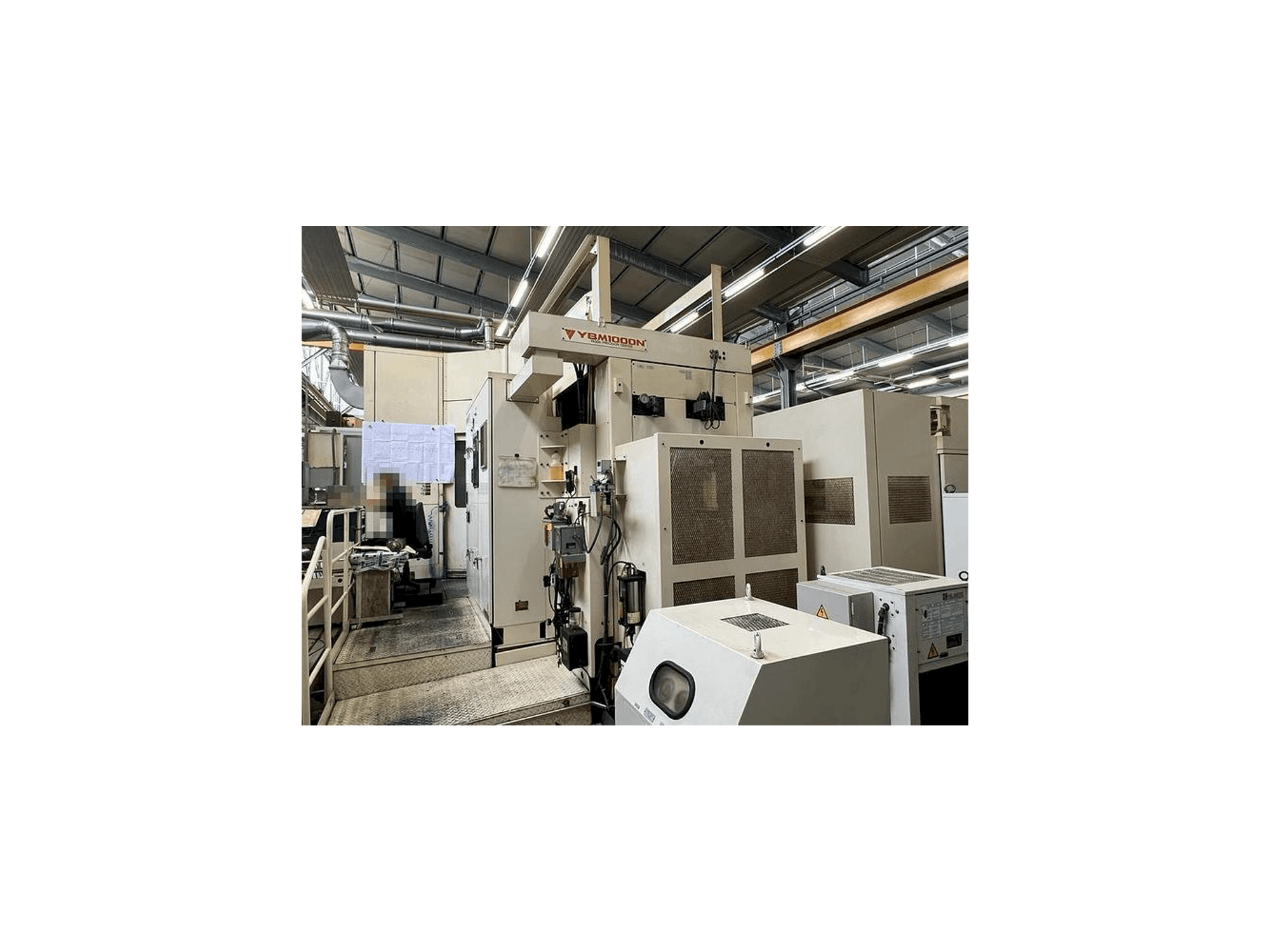 Makine YASDA YBM 1000N - Önden görünüm